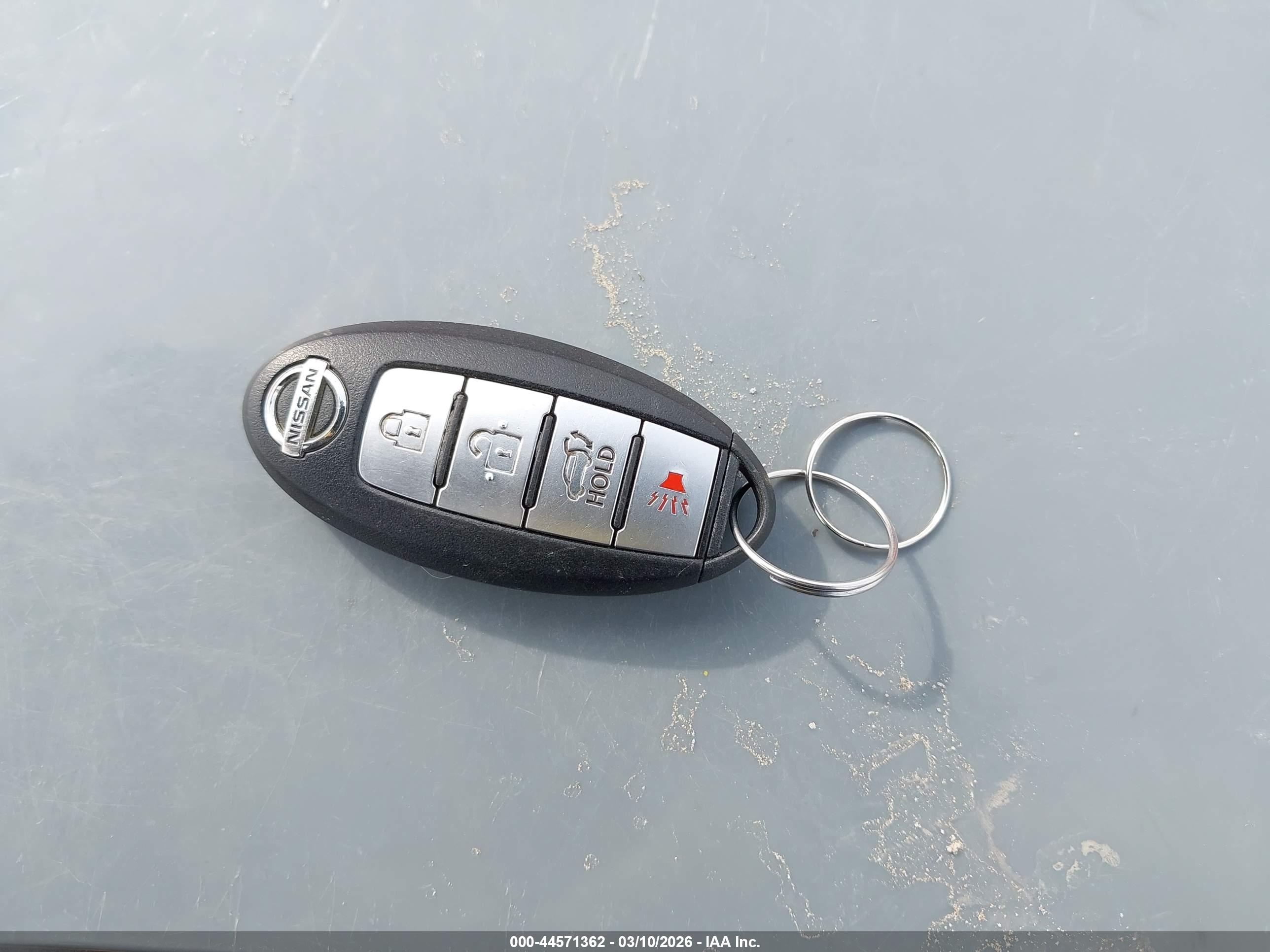 NISSAN ROGUE image 11