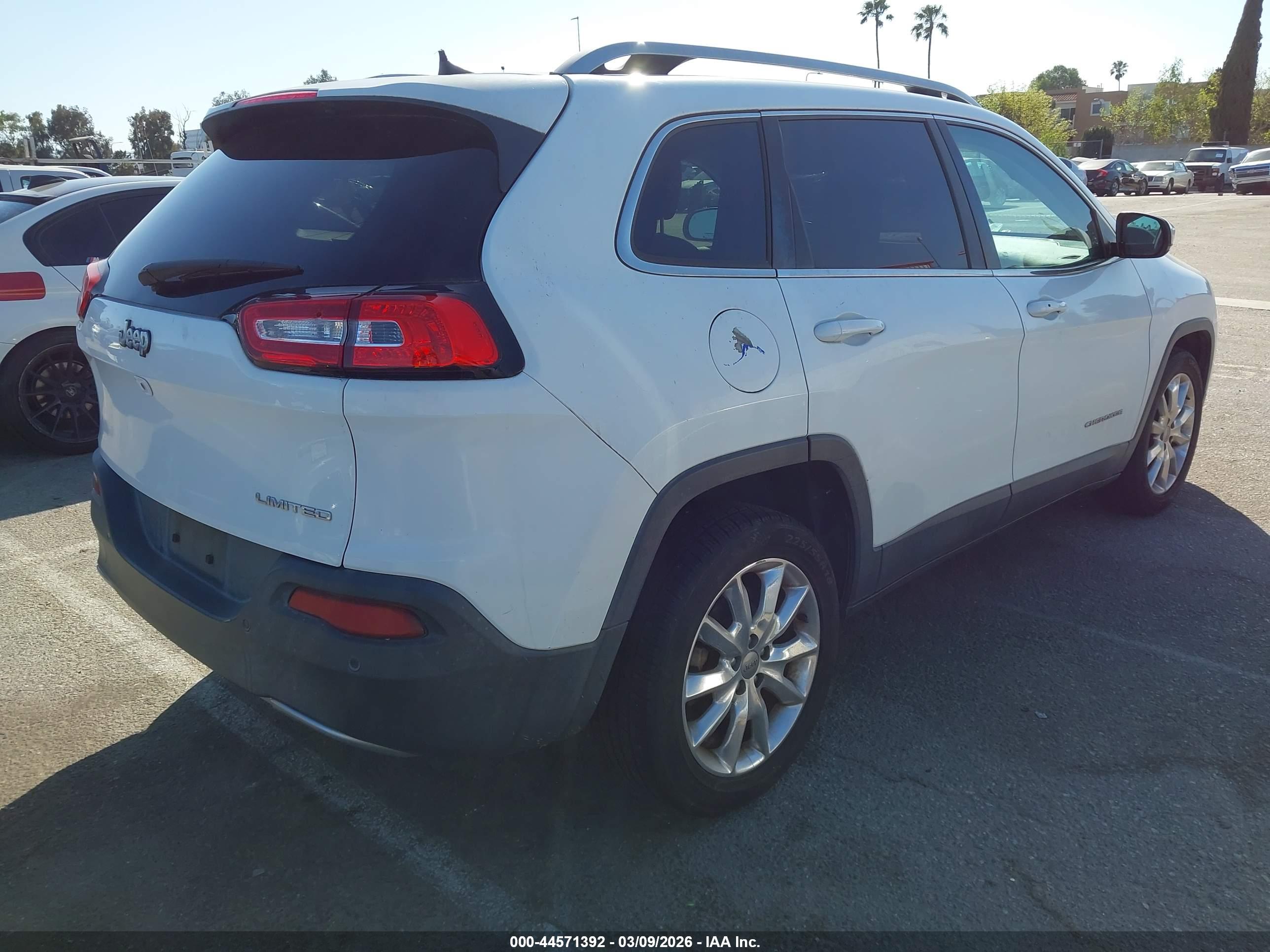 JEEP CHEROKEE image 4