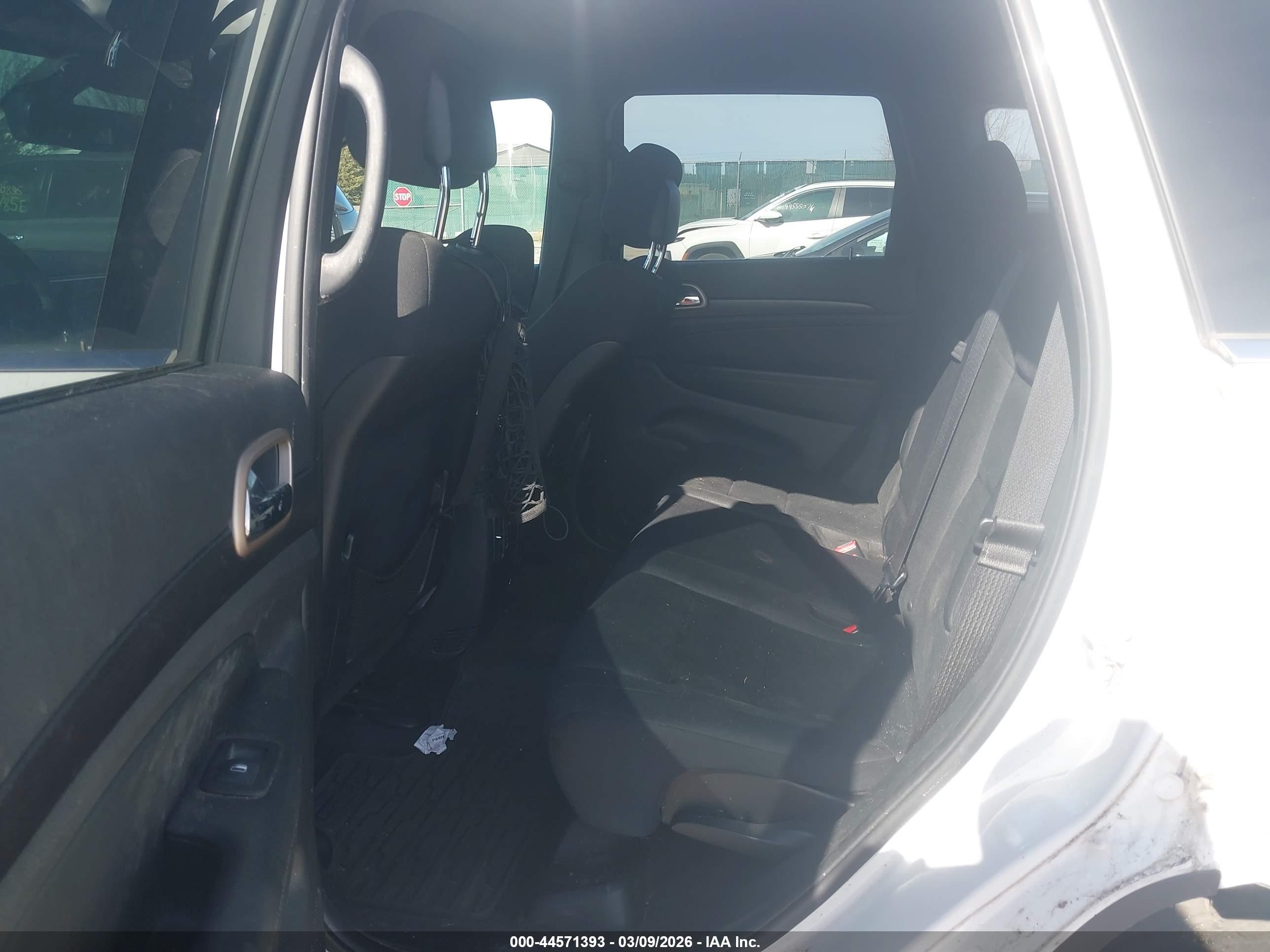 JEEP GRAND image 8