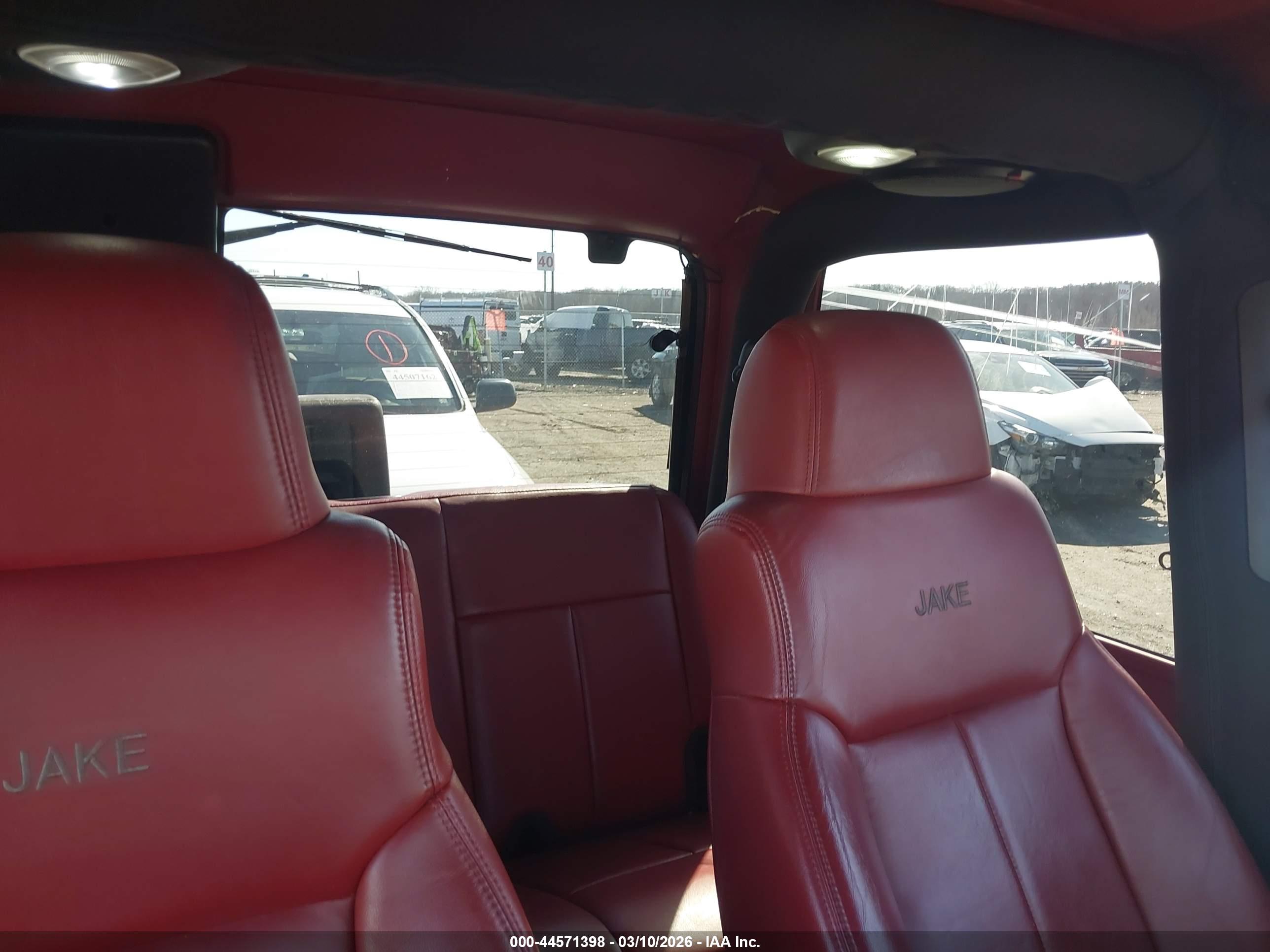 JEEP WRANGLER image 8