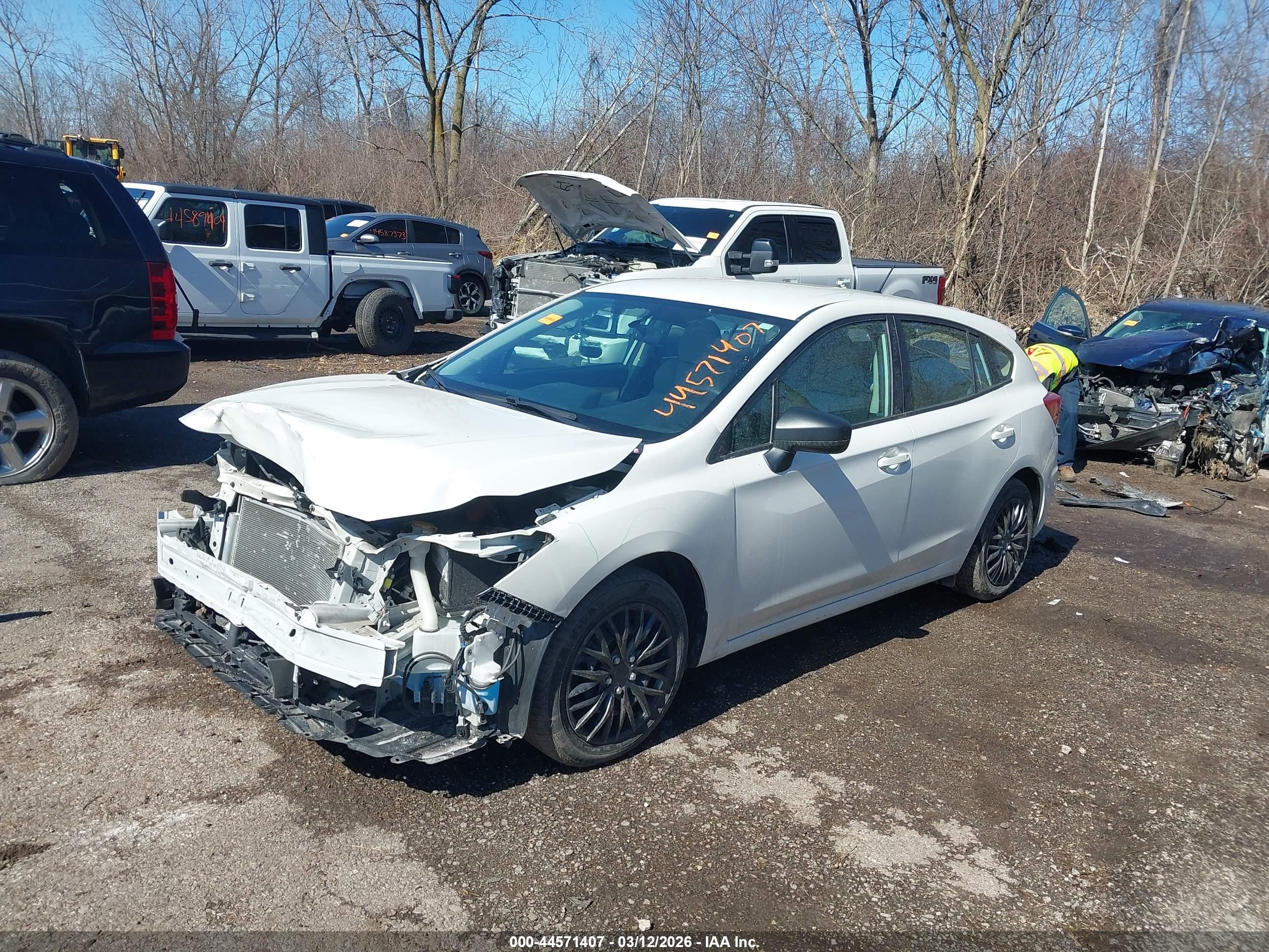 SUBARU IMPREZA image 2