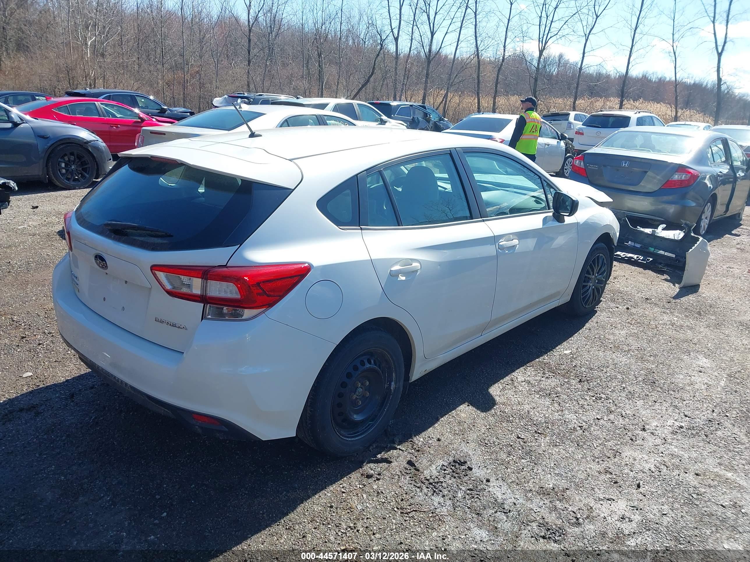 SUBARU IMPREZA image 4