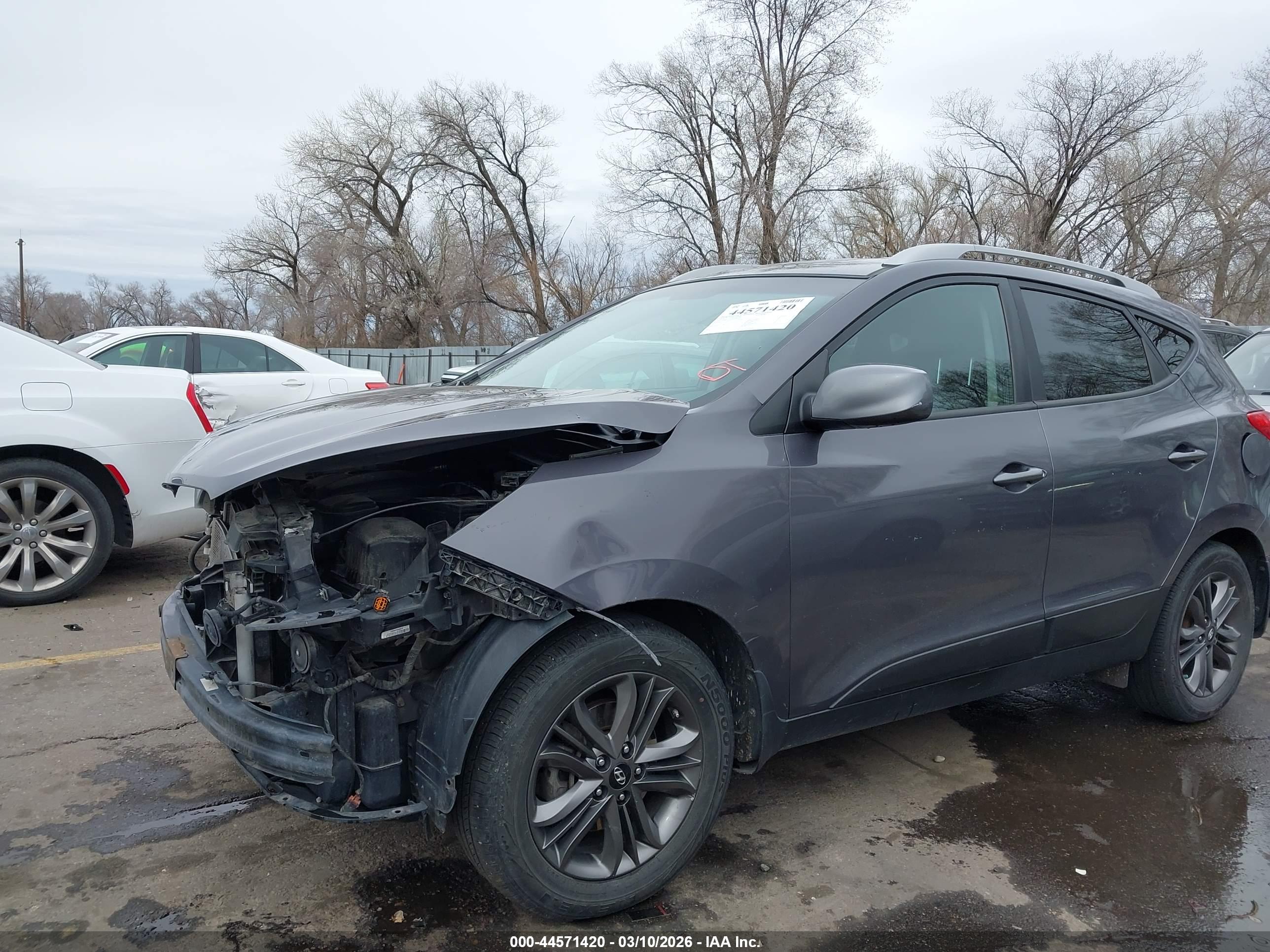 HYUNDAI TUCSON image 6