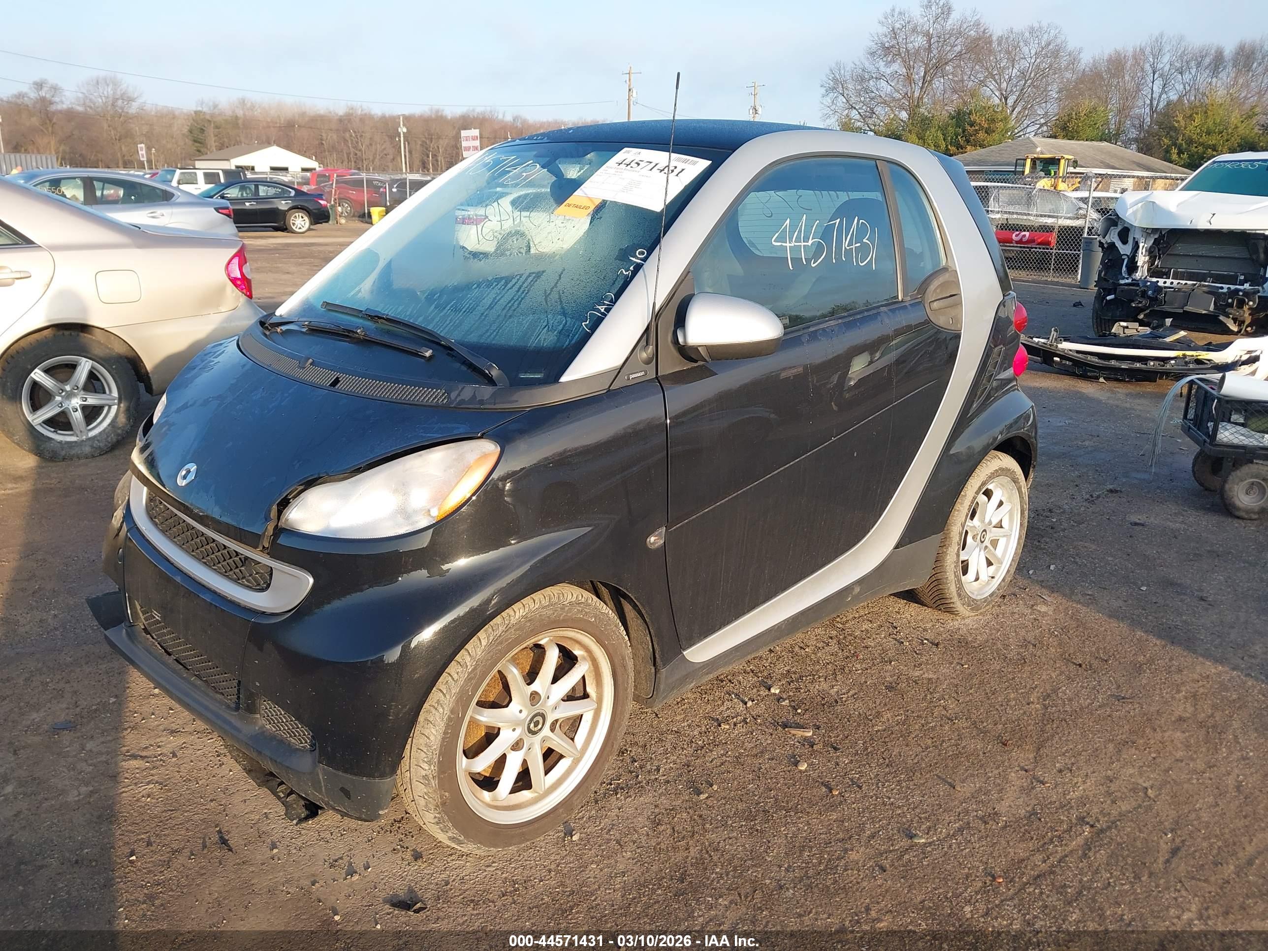 SMART FORTWO image 2