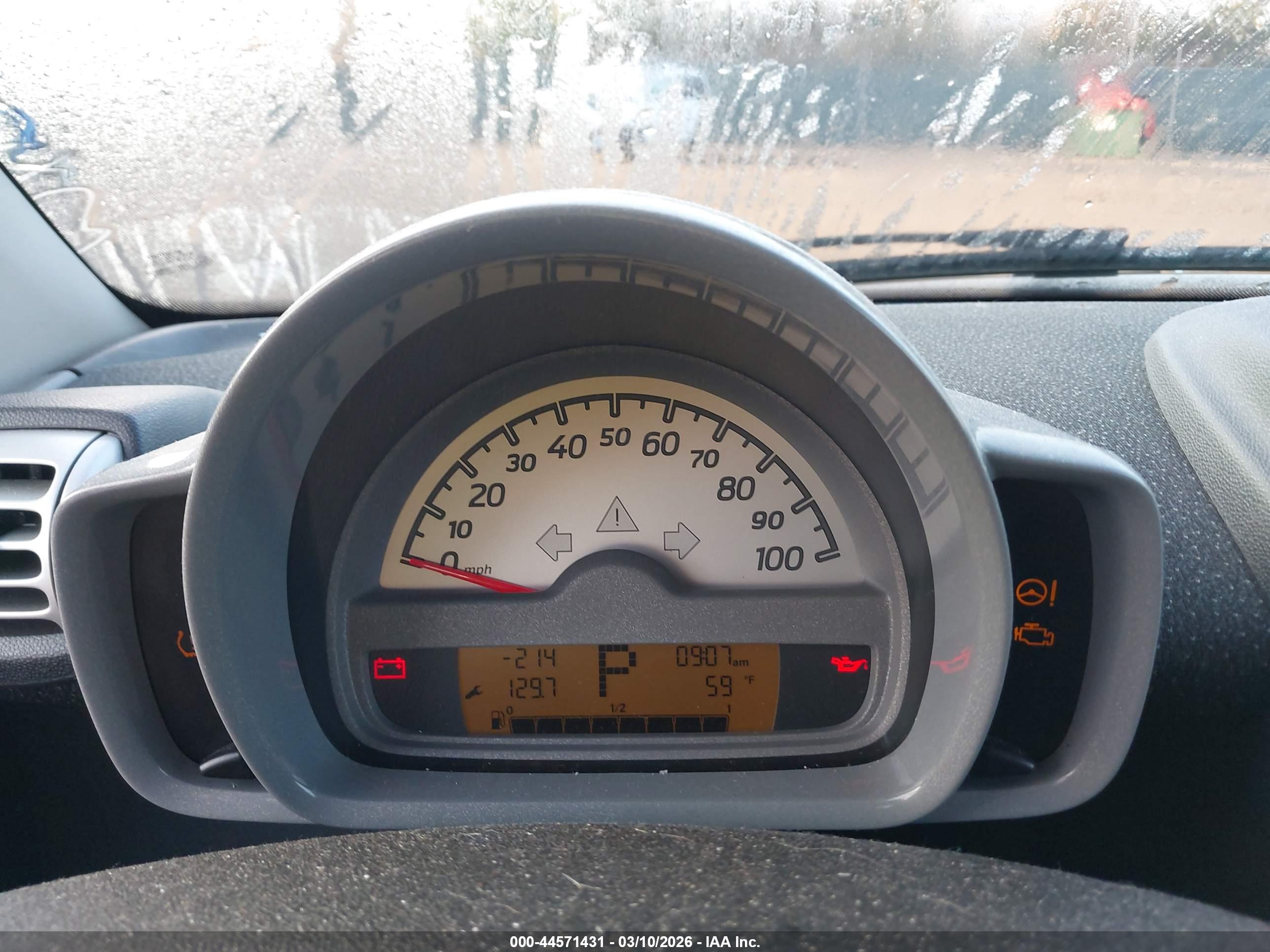 SMART FORTWO image 7