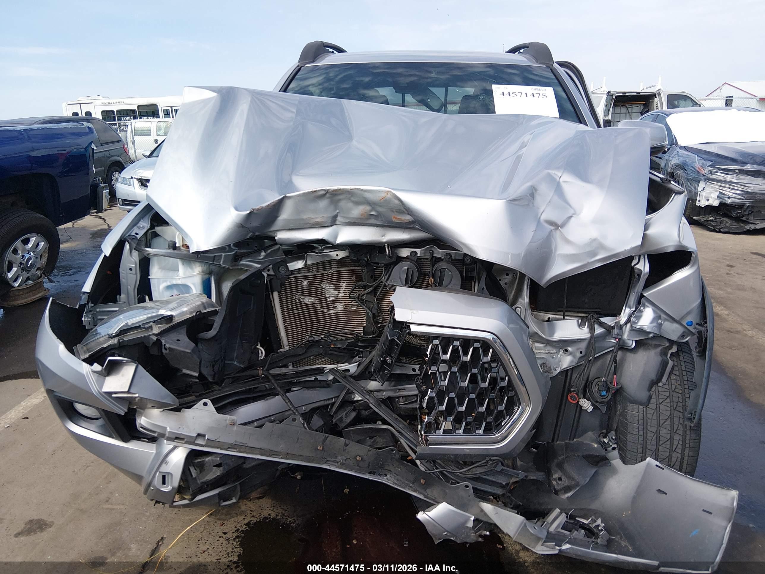 TOYOTA TACOMA image 6