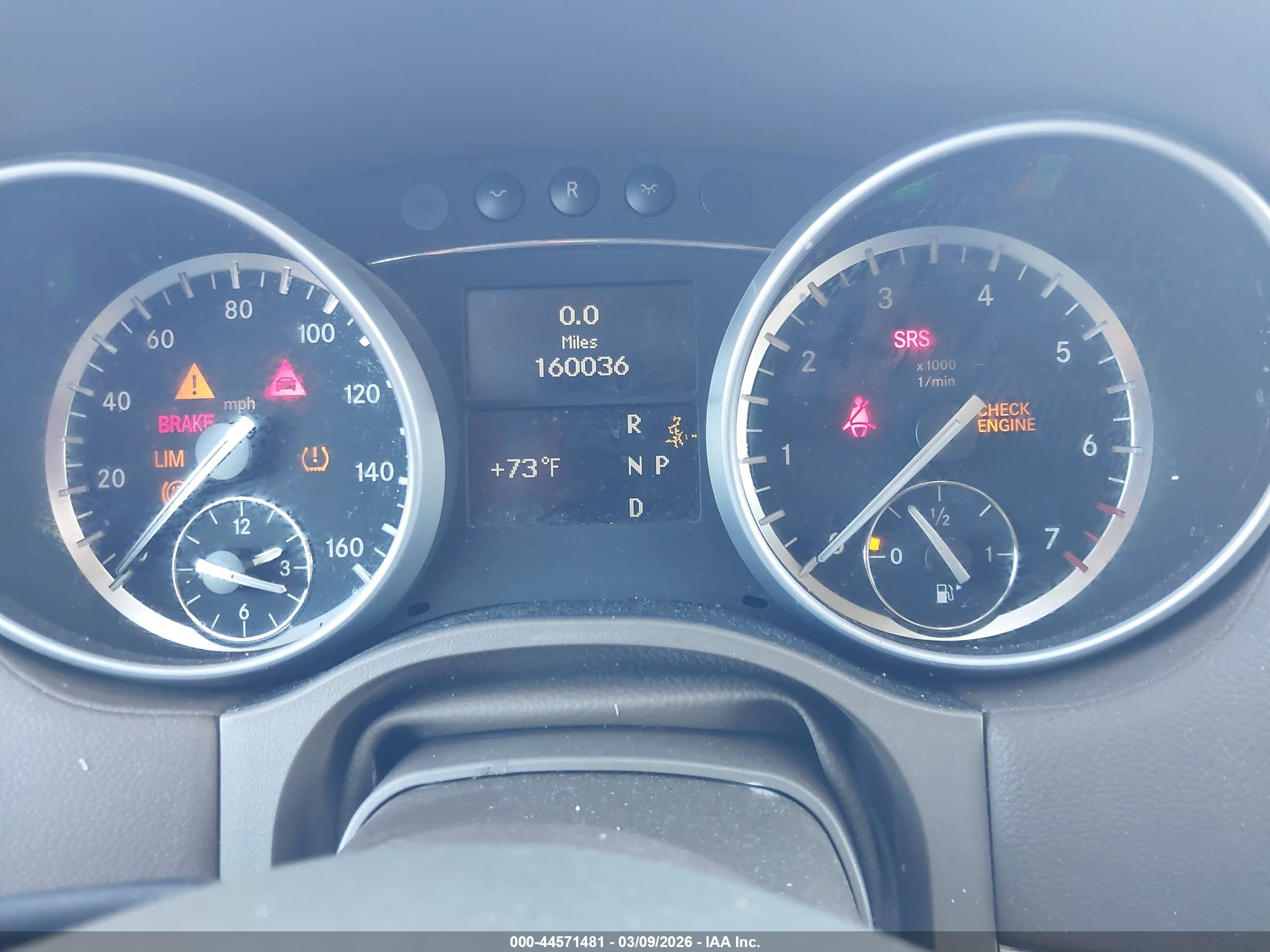MERCEDES-BENZ GL-CLASS image 7