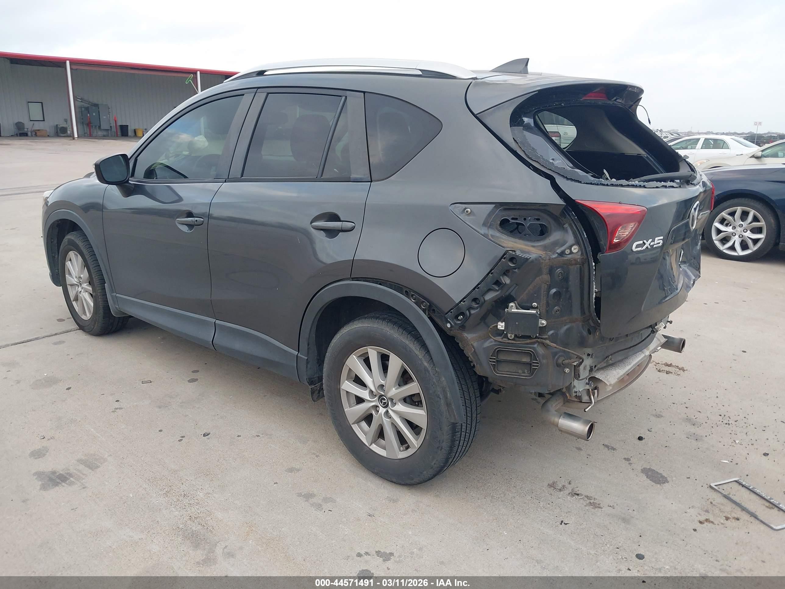 MAZDA CX-5 image 3