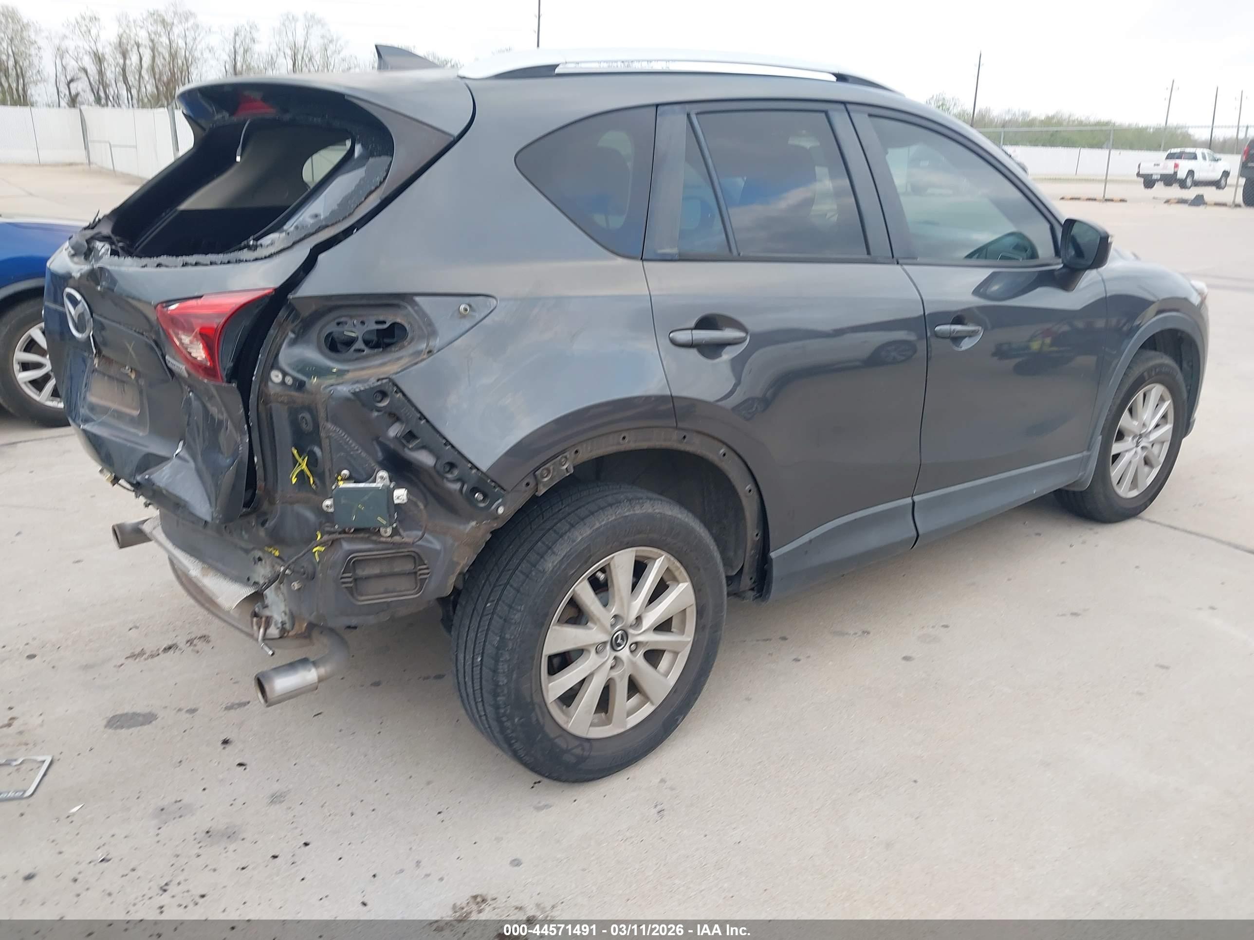 MAZDA CX-5 image 4