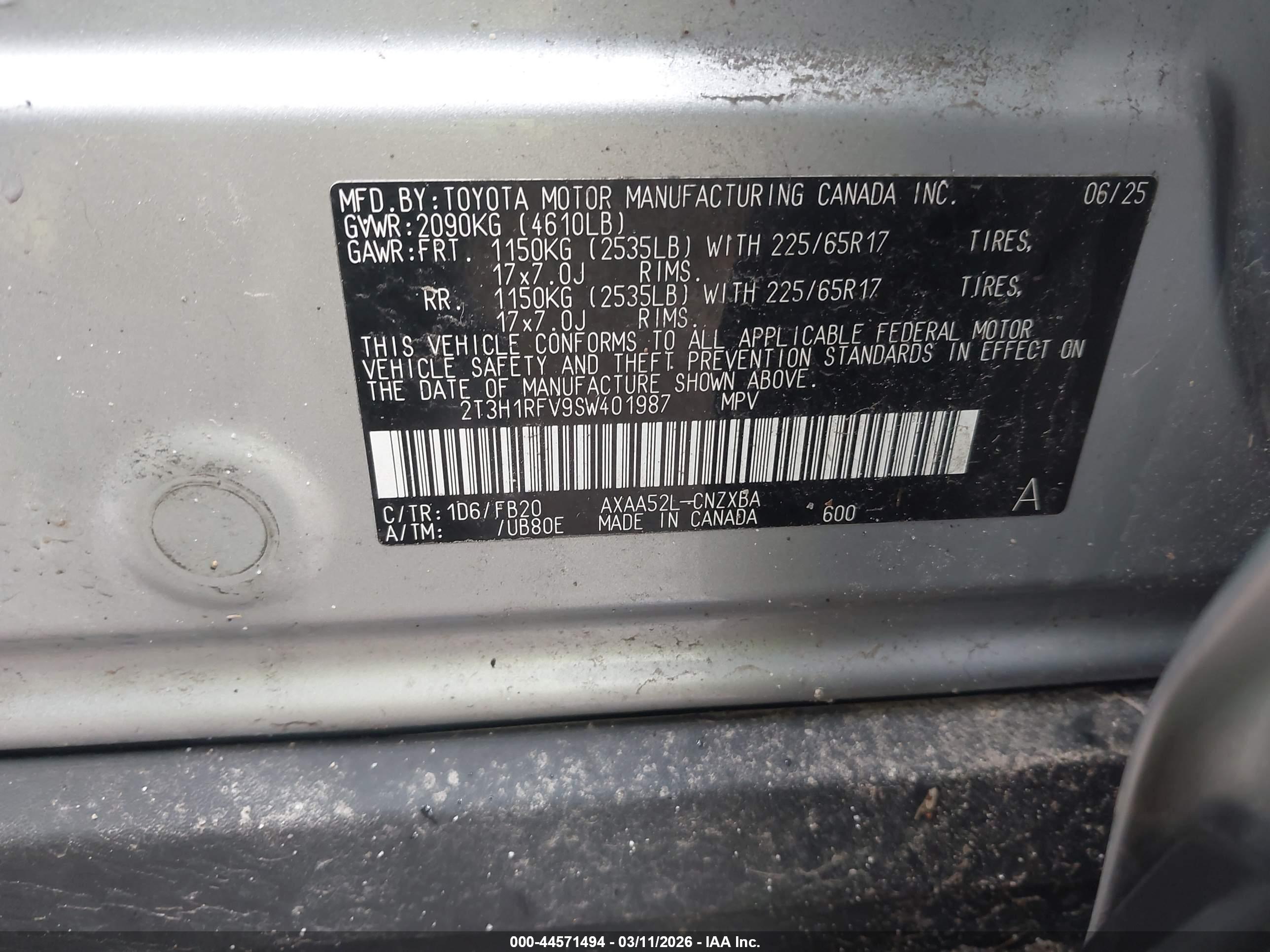 TOYOTA RAV4 image 9