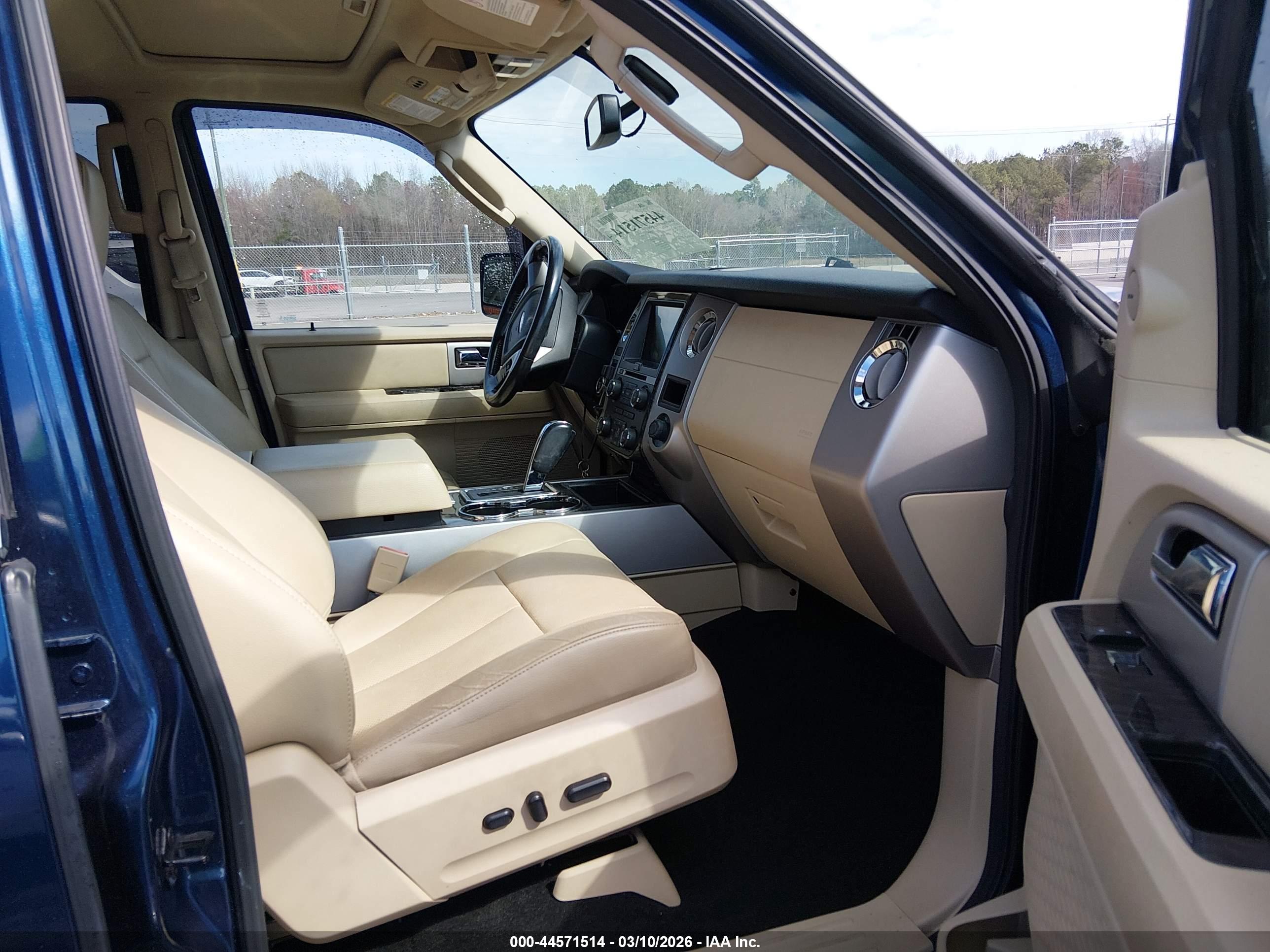 FORD EXPEDITION image 5