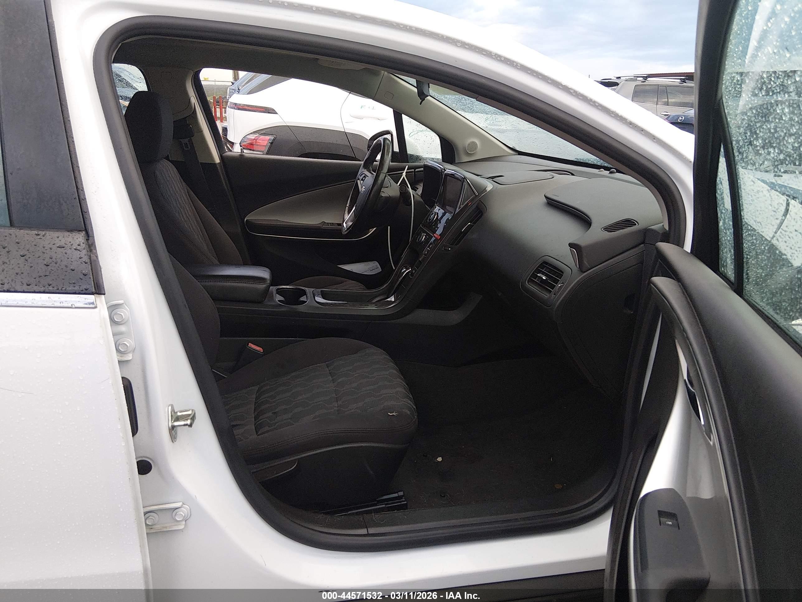 CHEVROLET VOLT image 5