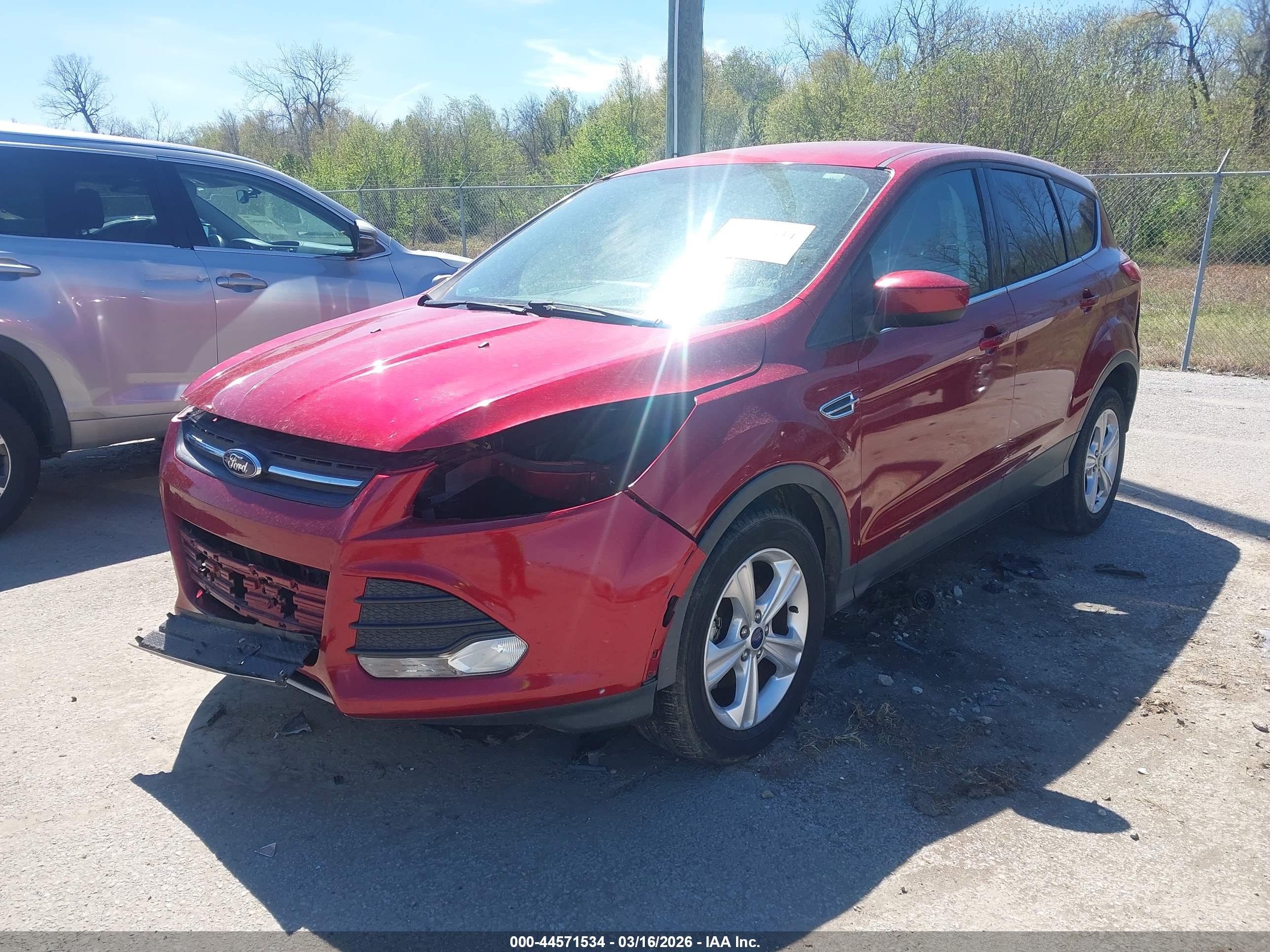 FORD ESCAPE image 2