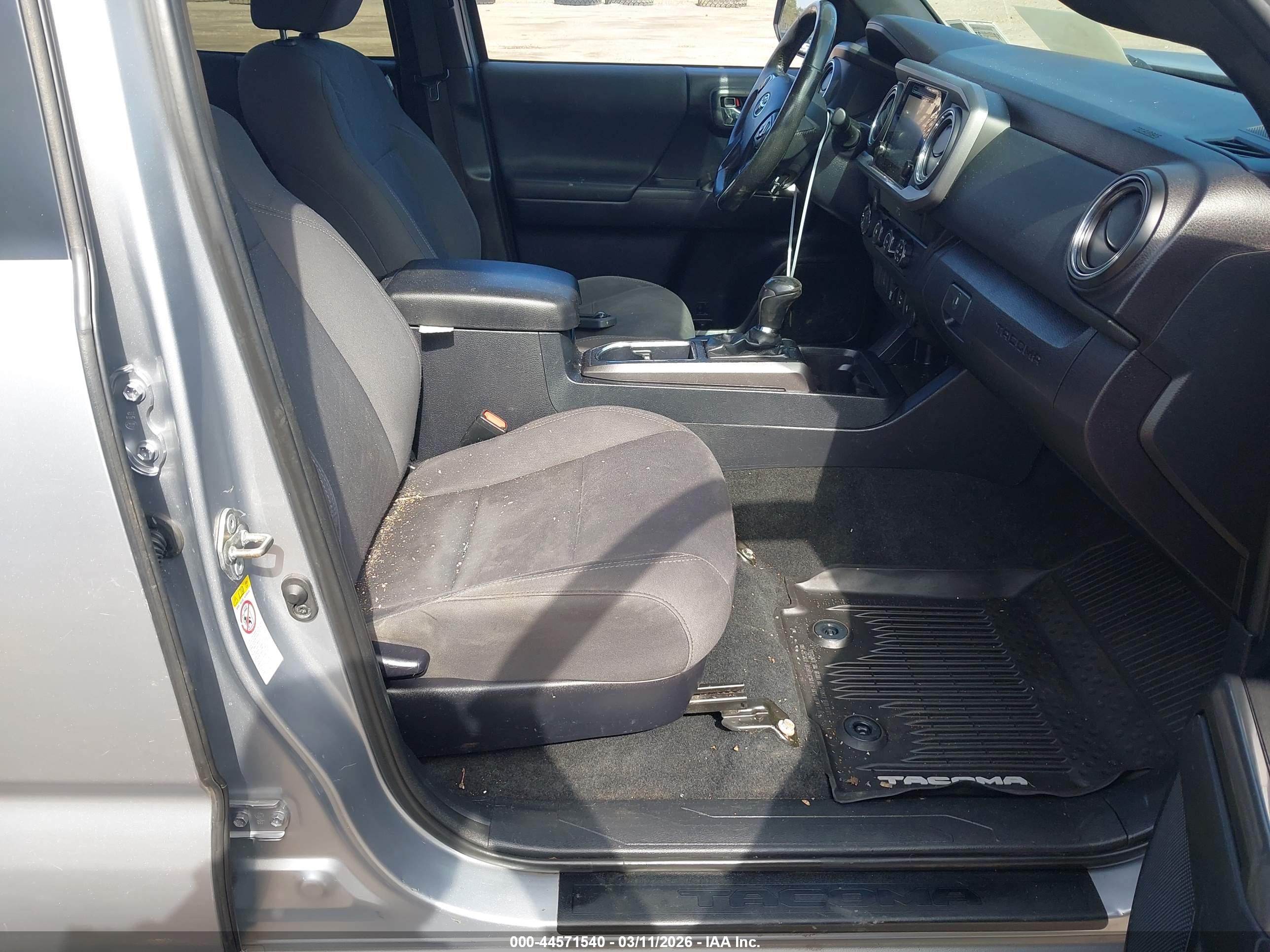 TOYOTA TACOMA image 5