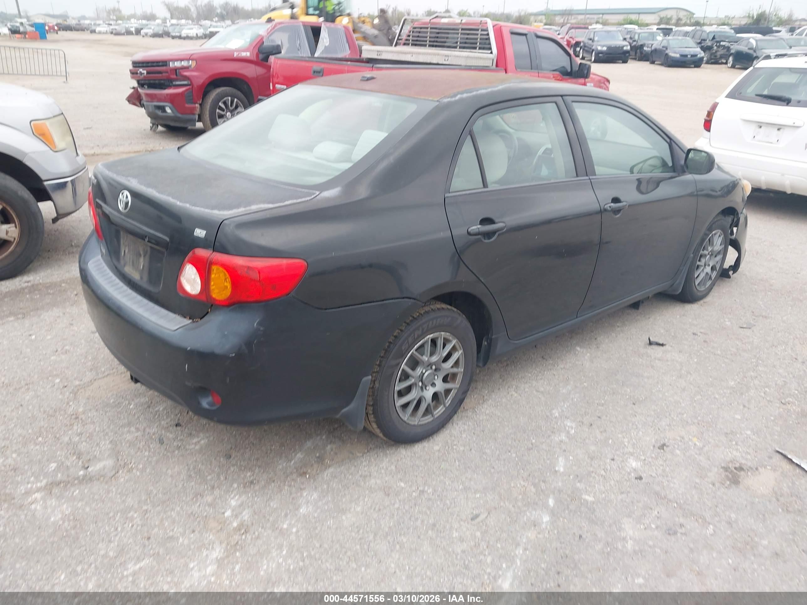 TOYOTA COROLLA image 4