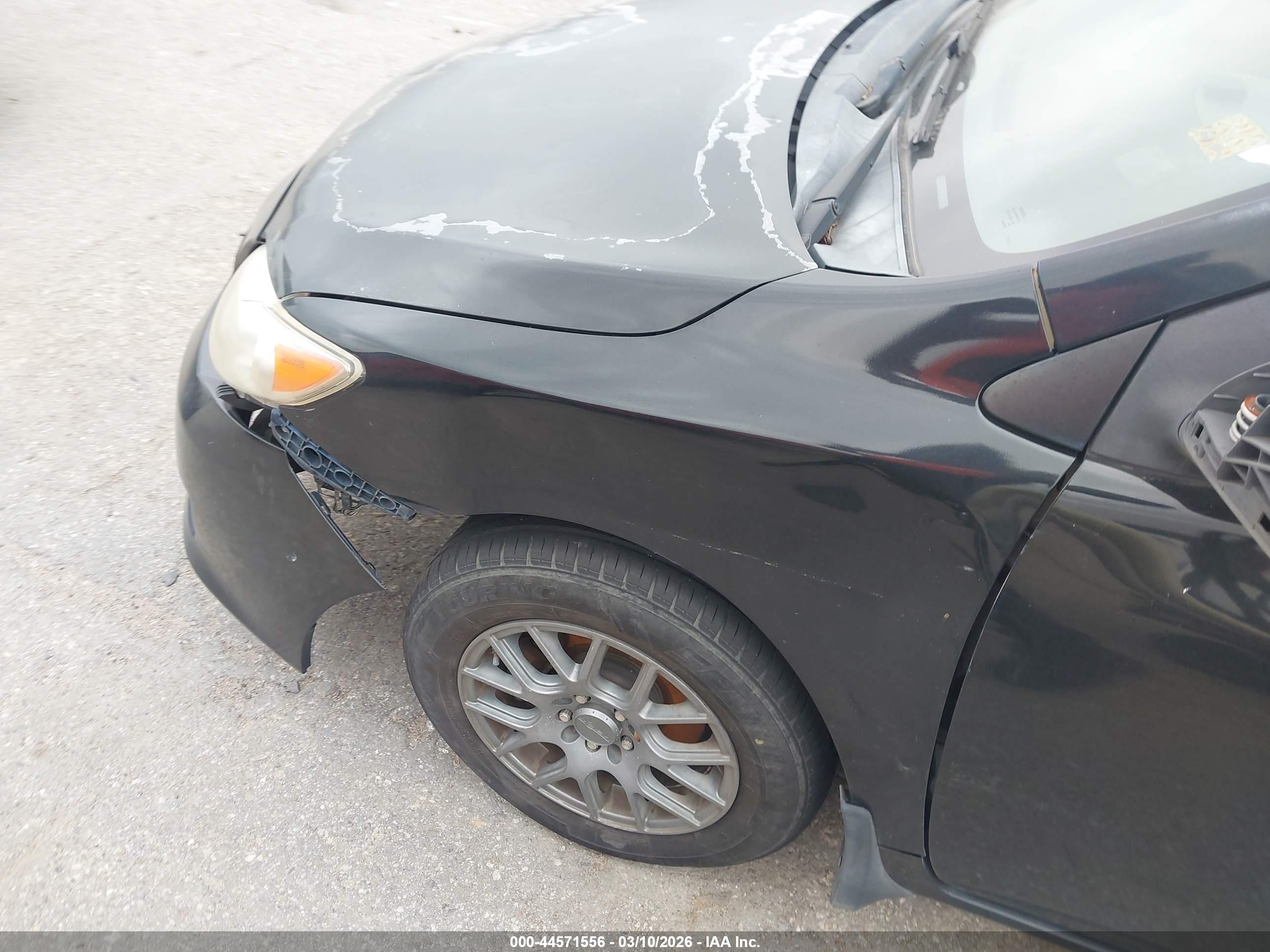 TOYOTA COROLLA image 6