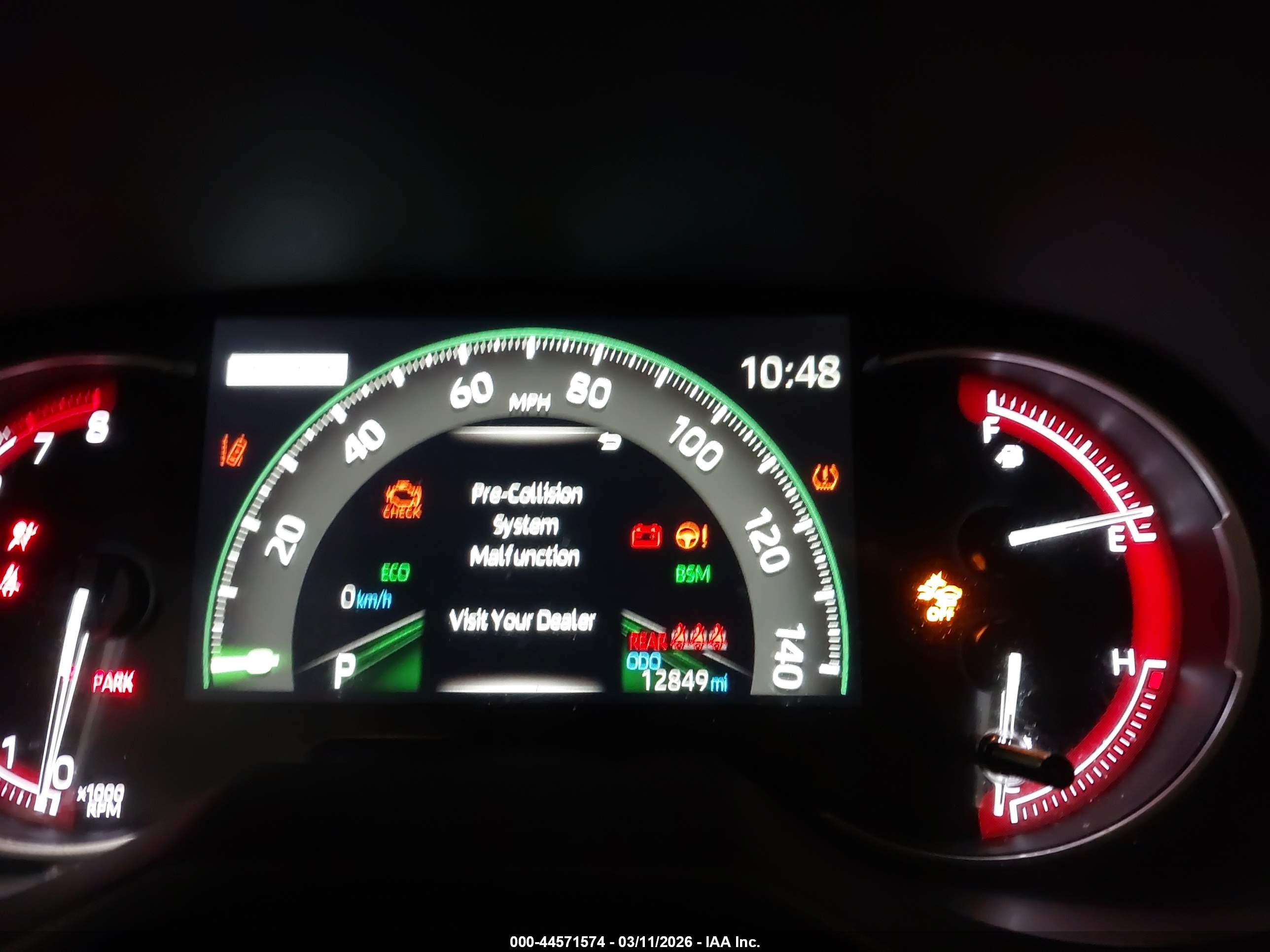 TOYOTA RAV4 image 7