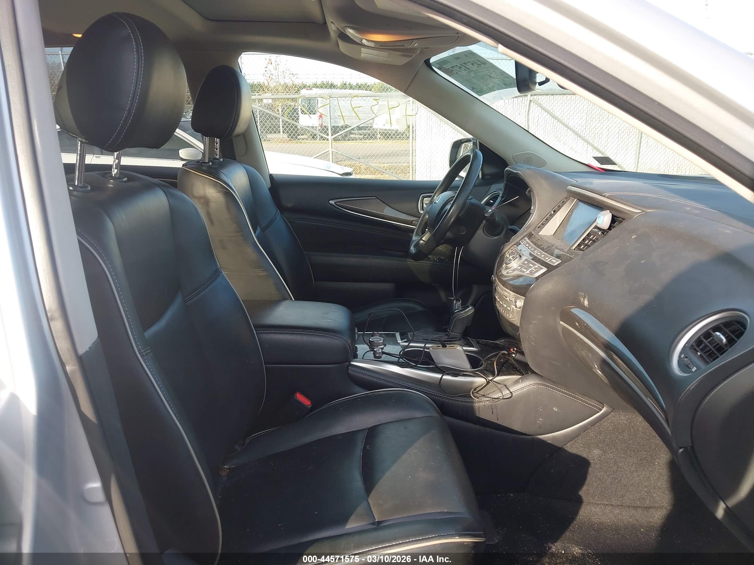 INFINITI QX60 image 5