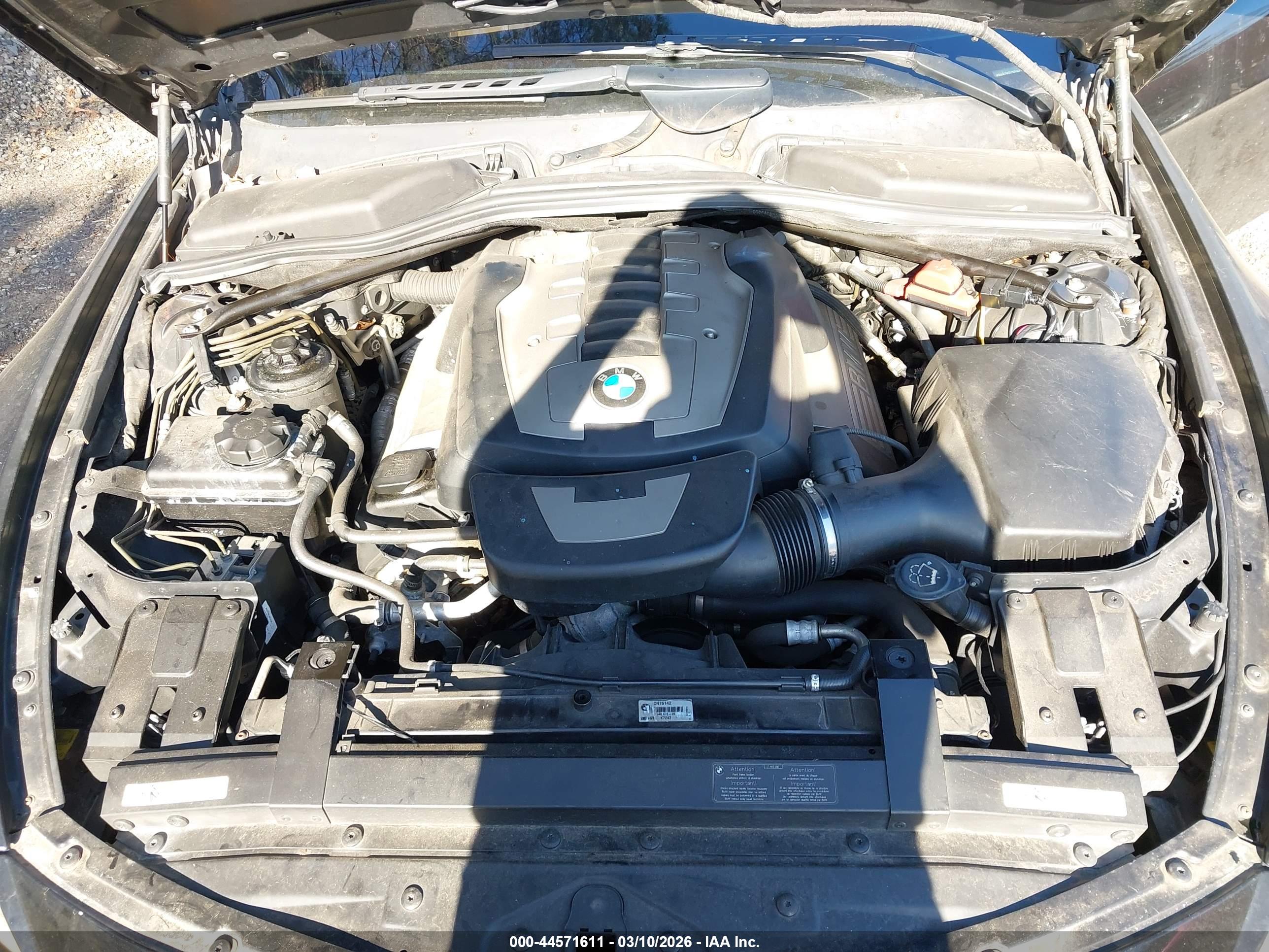 BMW 650I image 10
