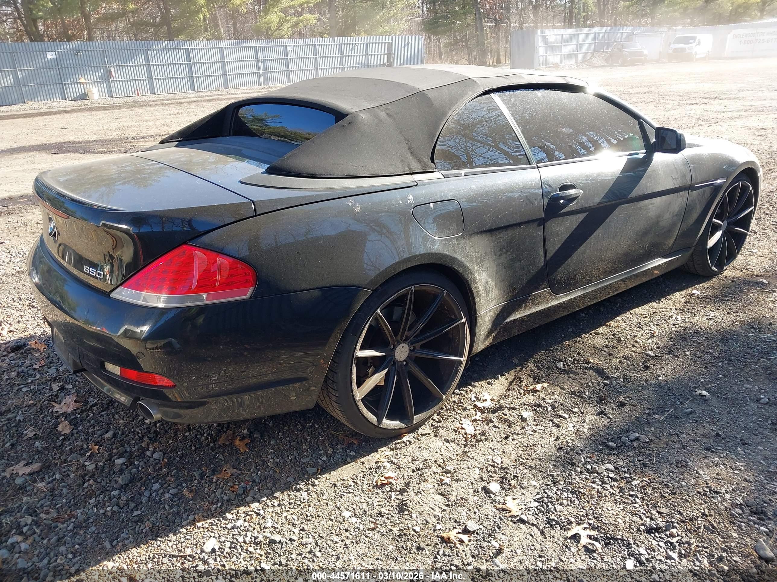BMW 650I image 4