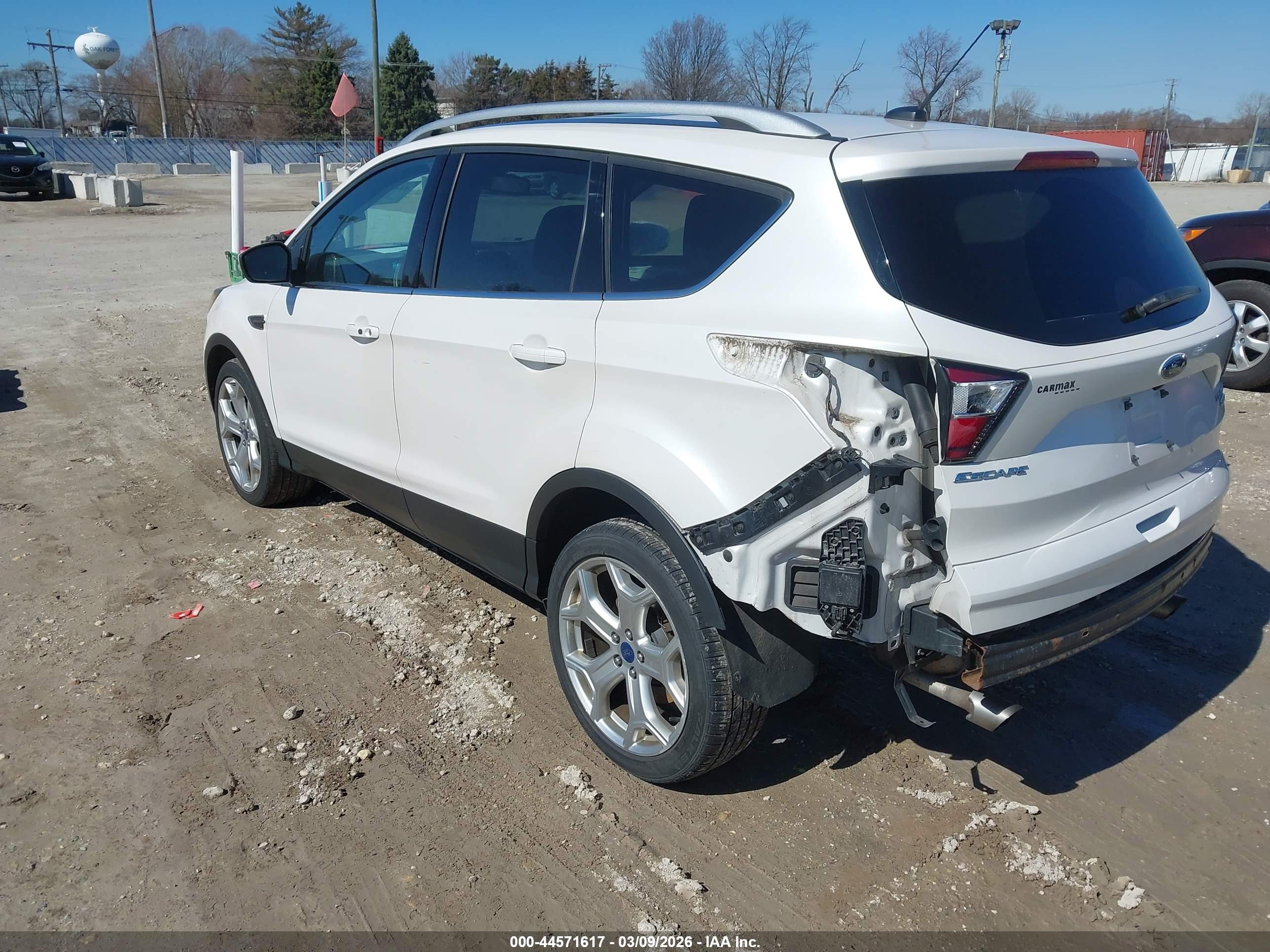 FORD ESCAPE image 3
