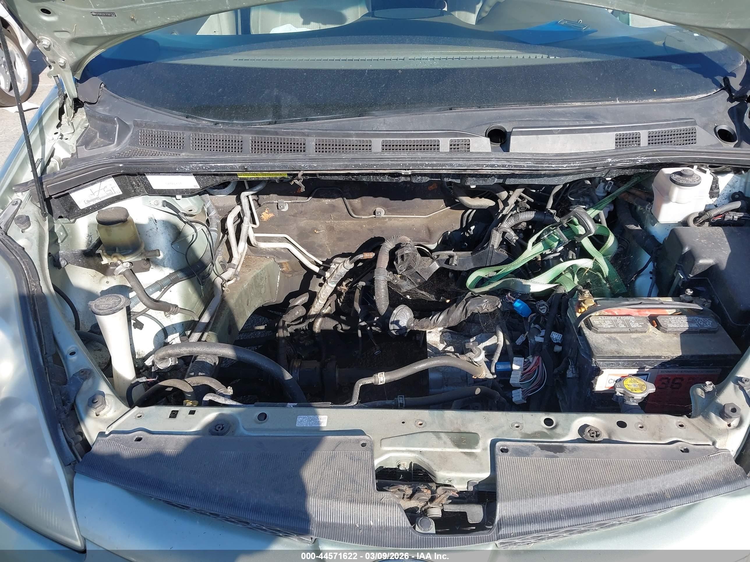 TOYOTA SIENNA image 10