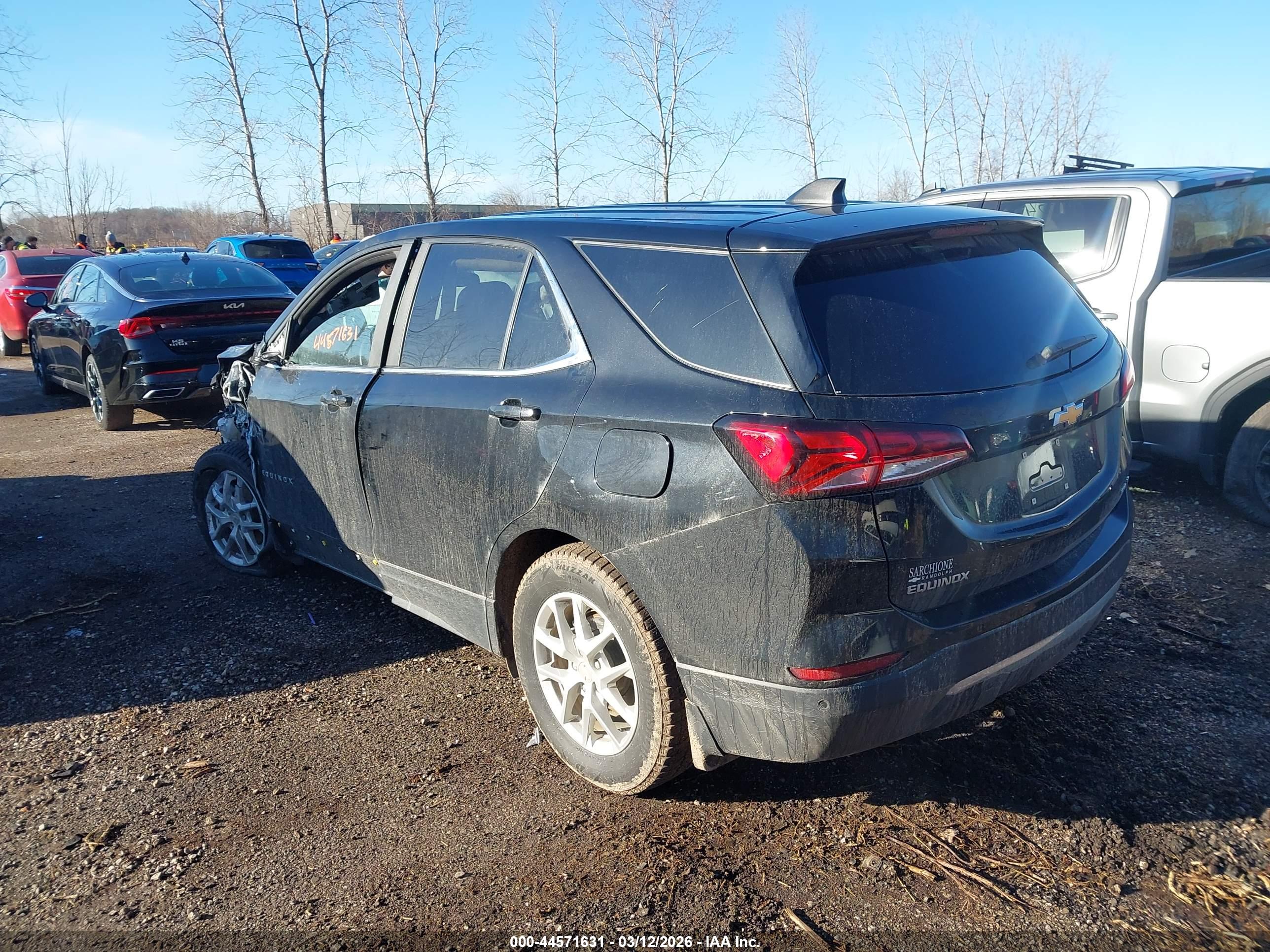 CHEVROLET EQUINOX image 3