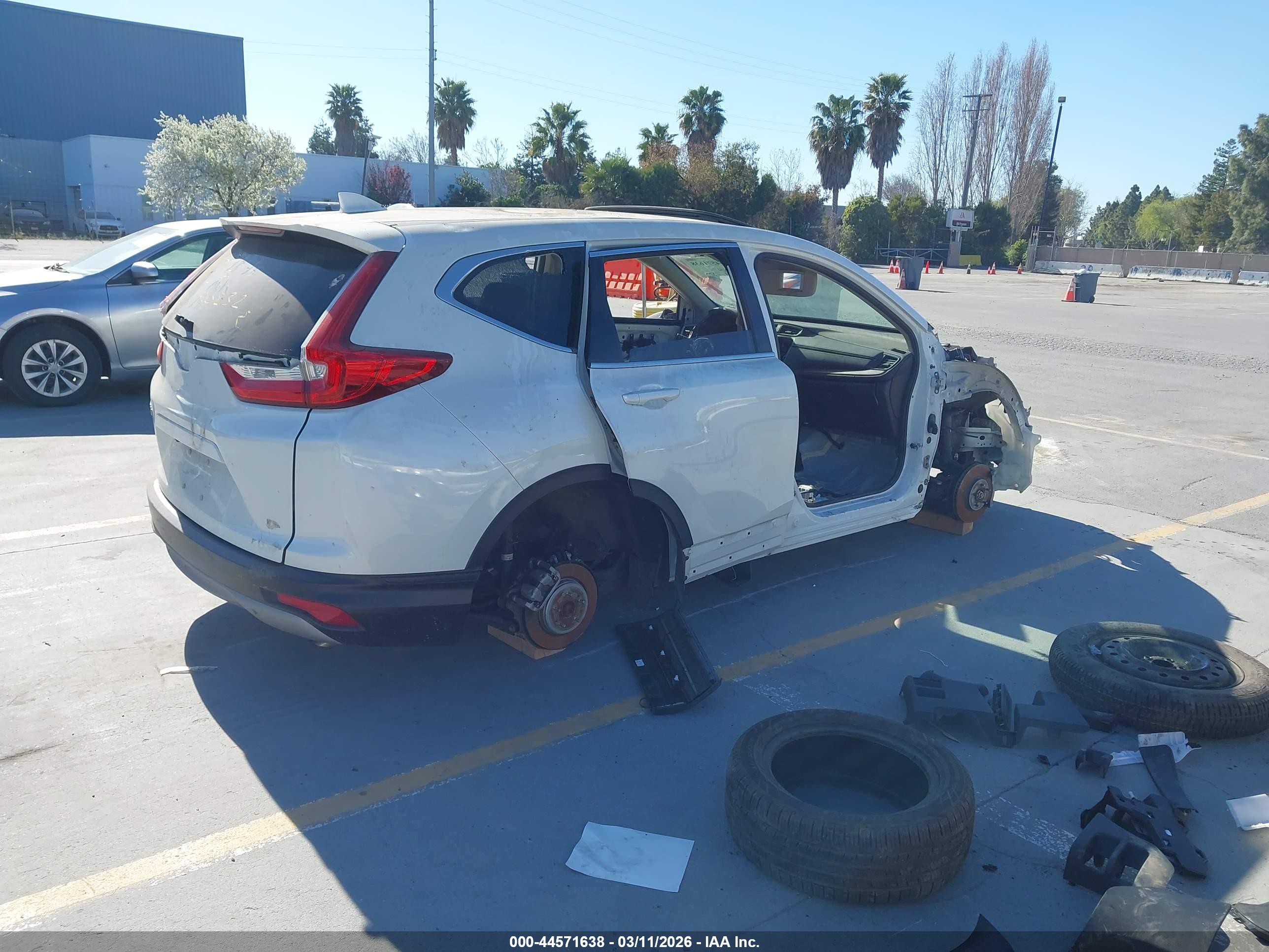 HONDA CR-V image 4