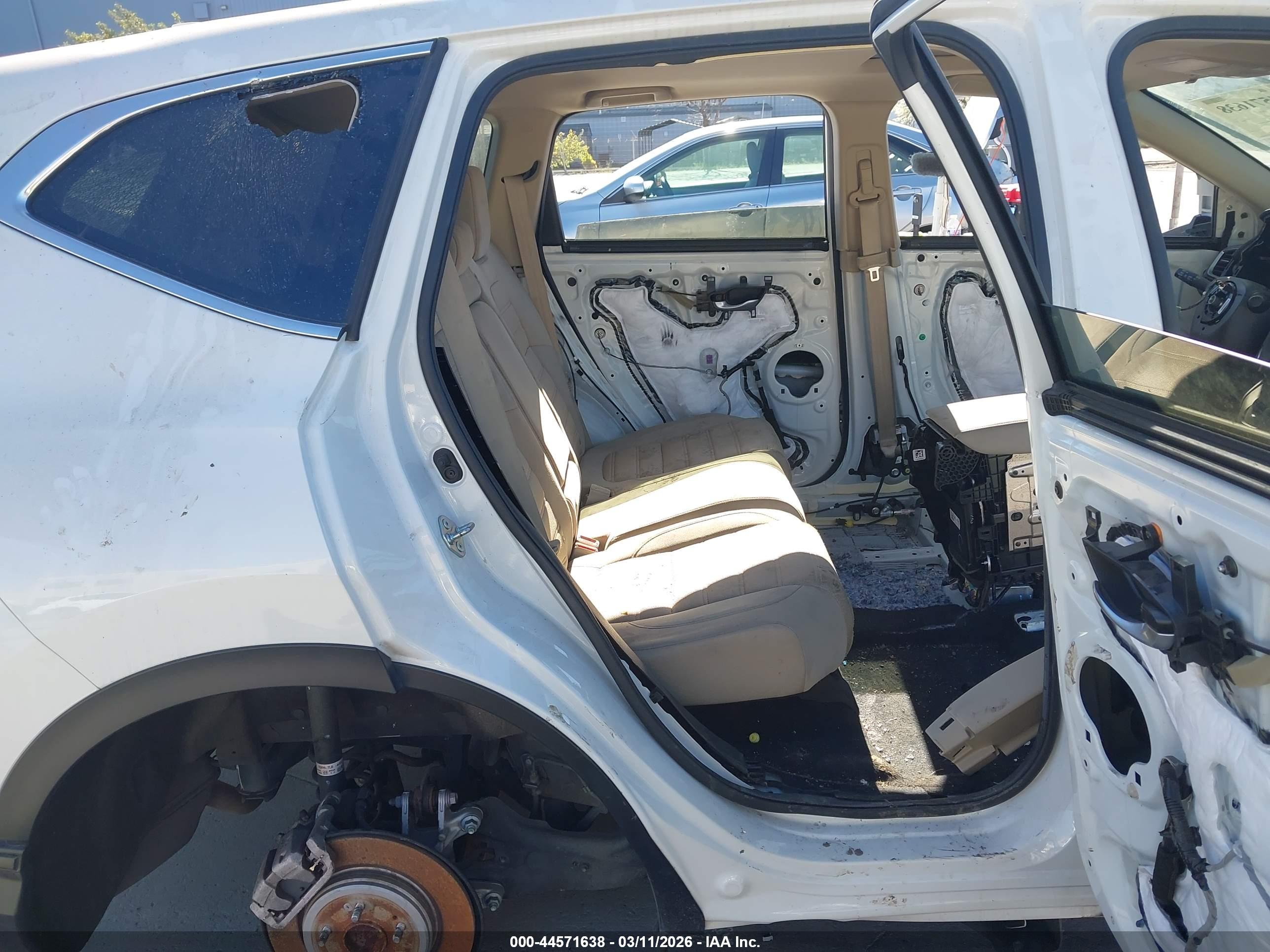 HONDA CR-V image 8
