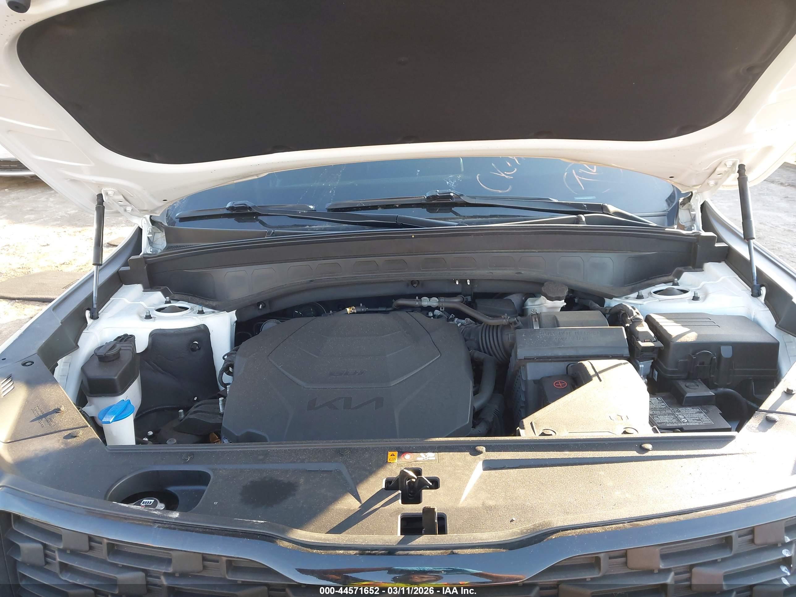 KIA TELLURIDE image 10