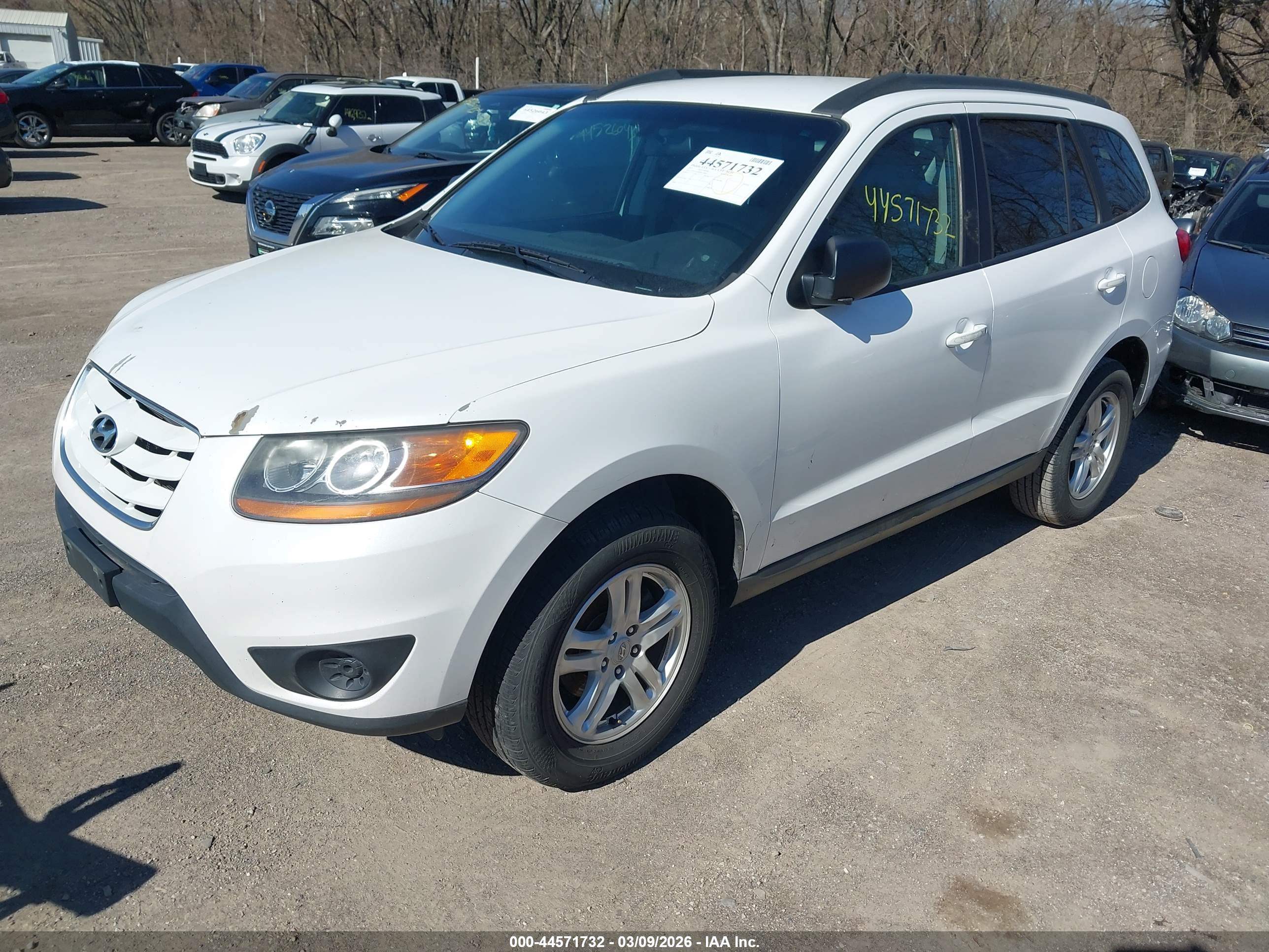 HYUNDAI SANTA image 2