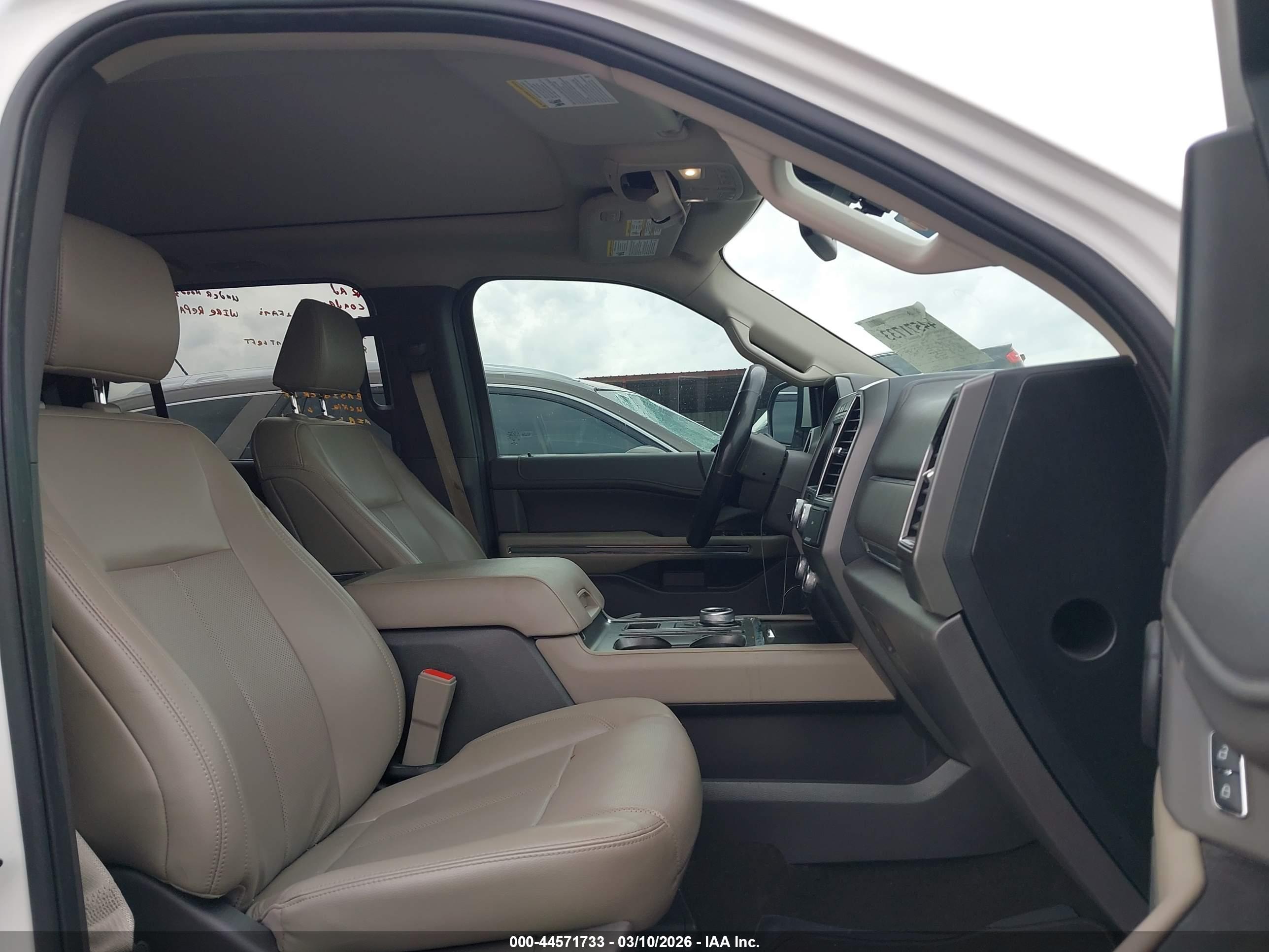 FORD EXPEDITION image 5