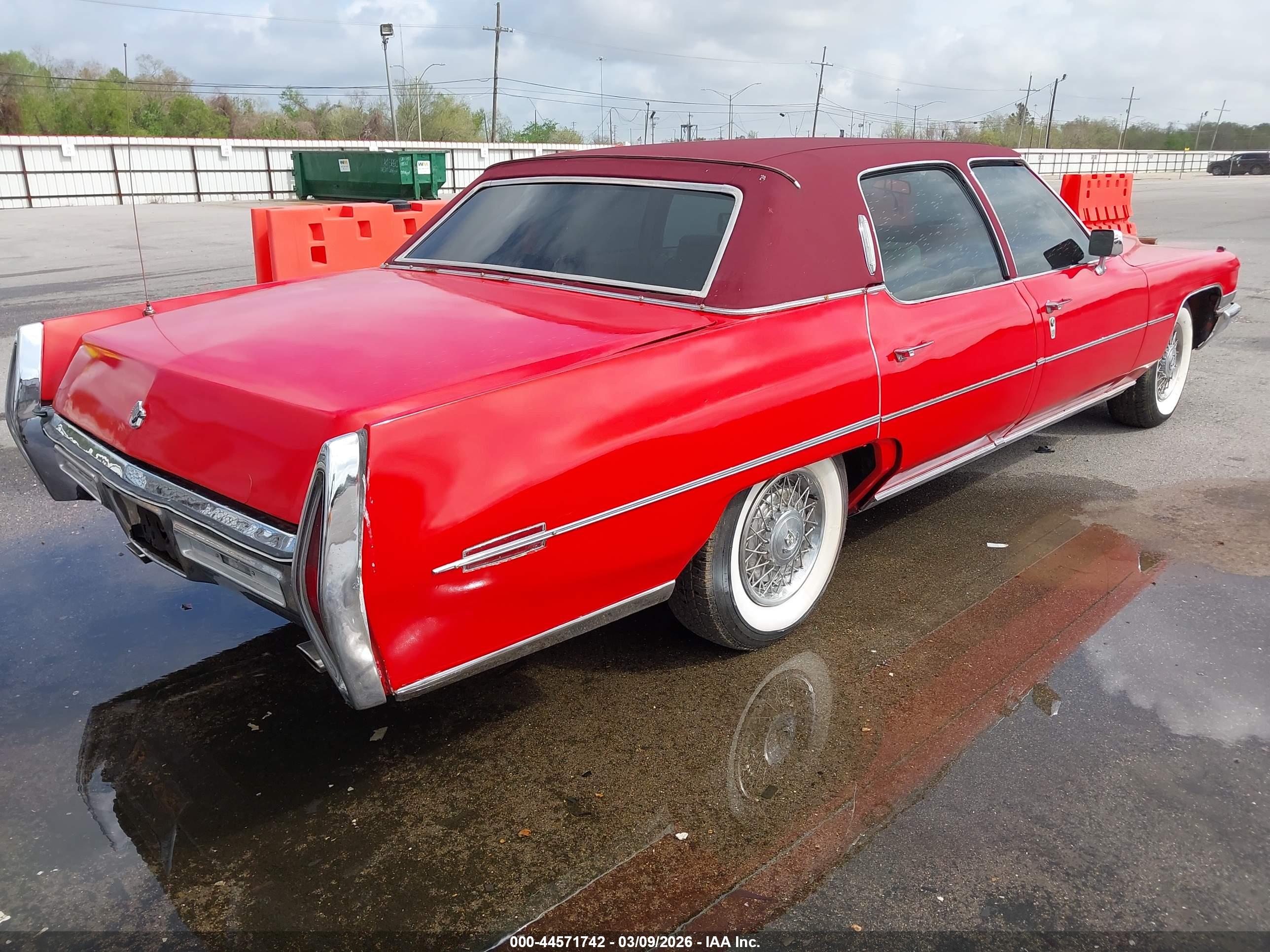 CADILLAC 4 image 4