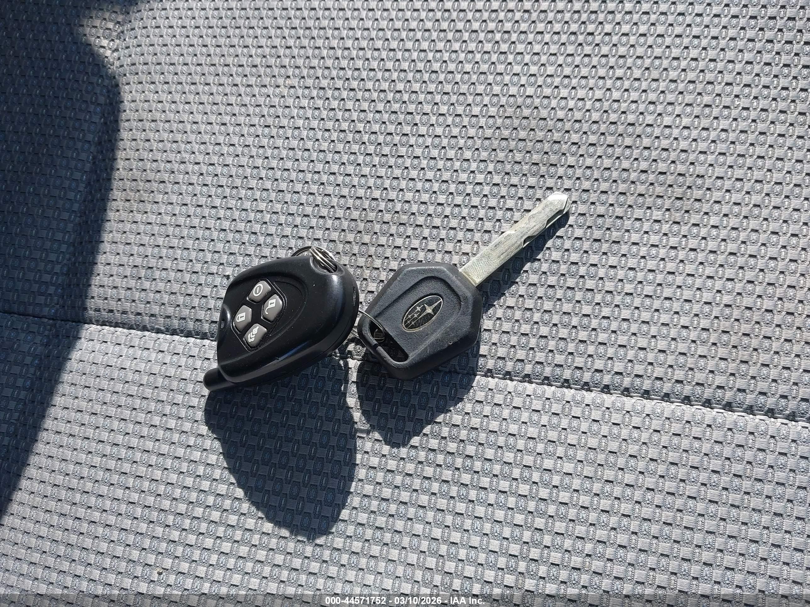 SUBARU FORESTER image 11