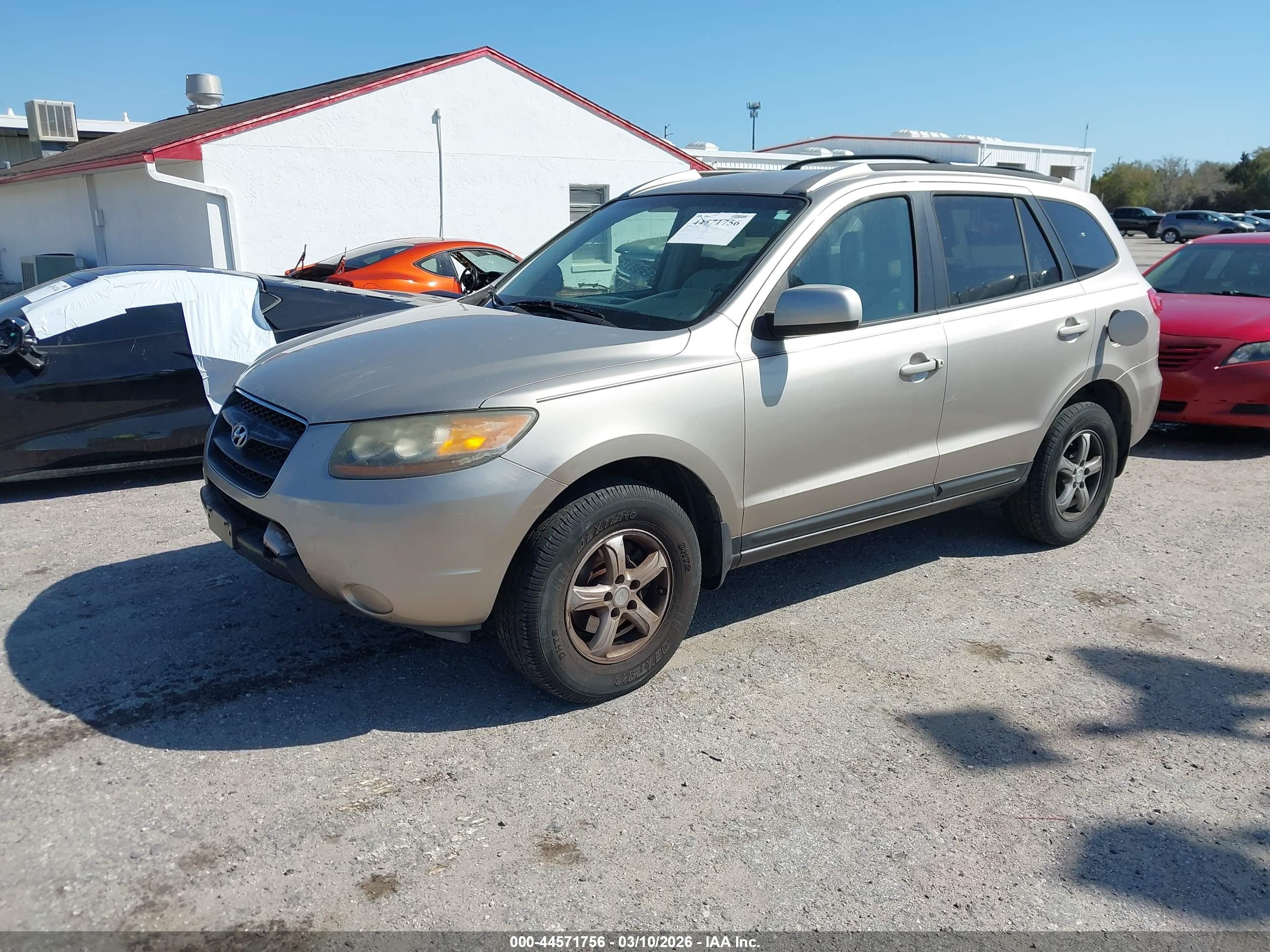 HYUNDAI SANTA image 2