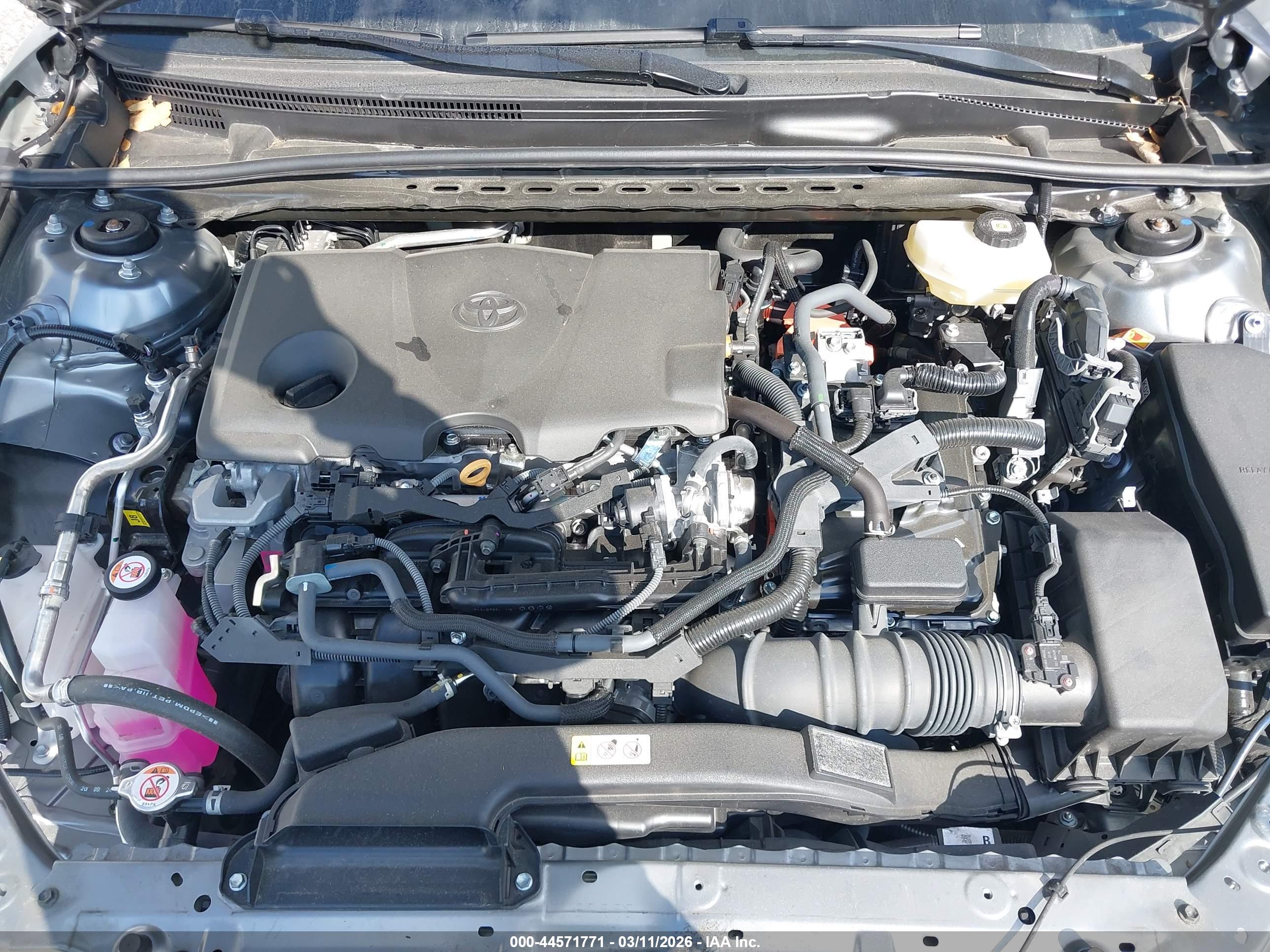 TOYOTA CAMRY image 10