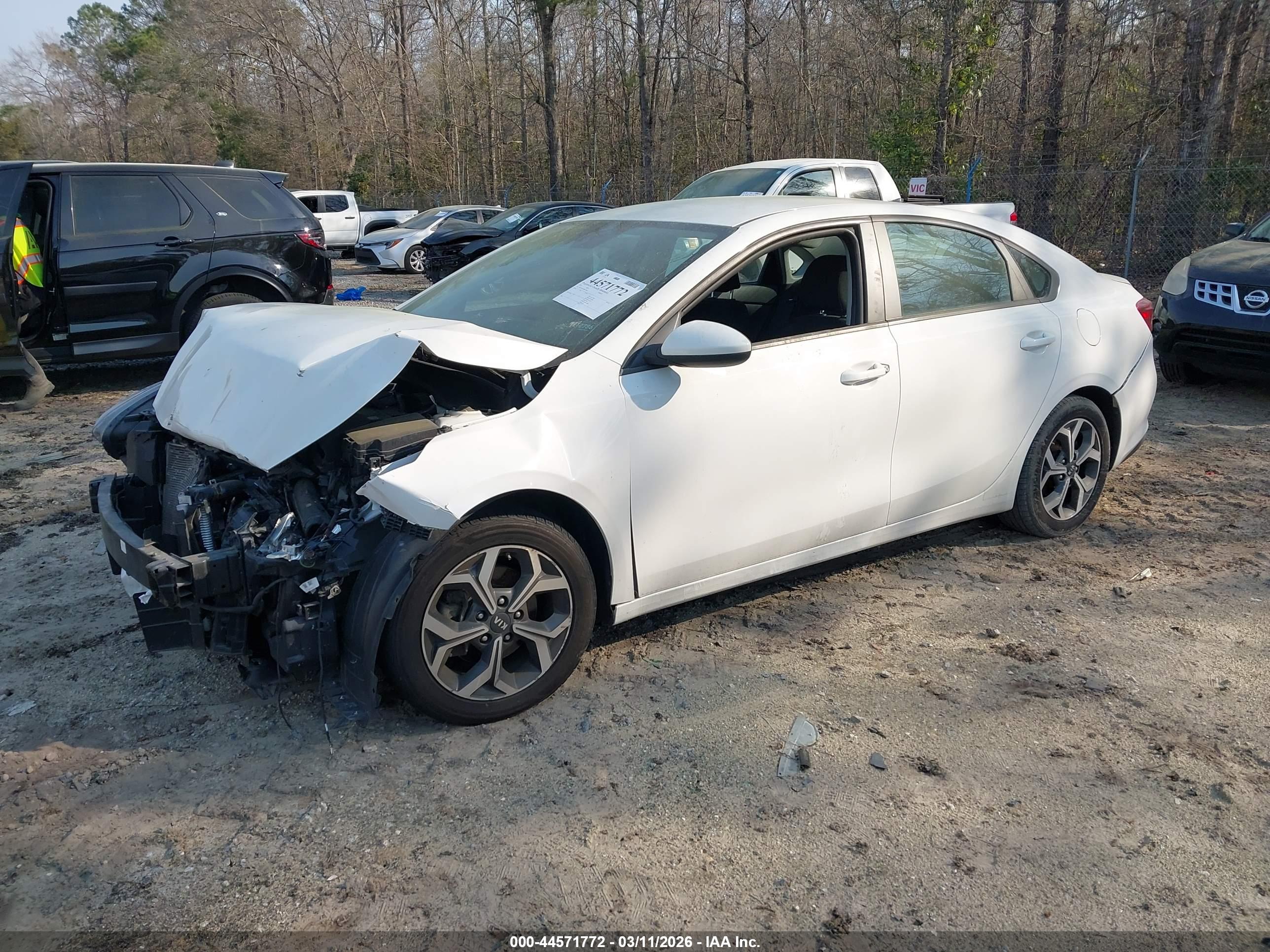 KIA FORTE image 2