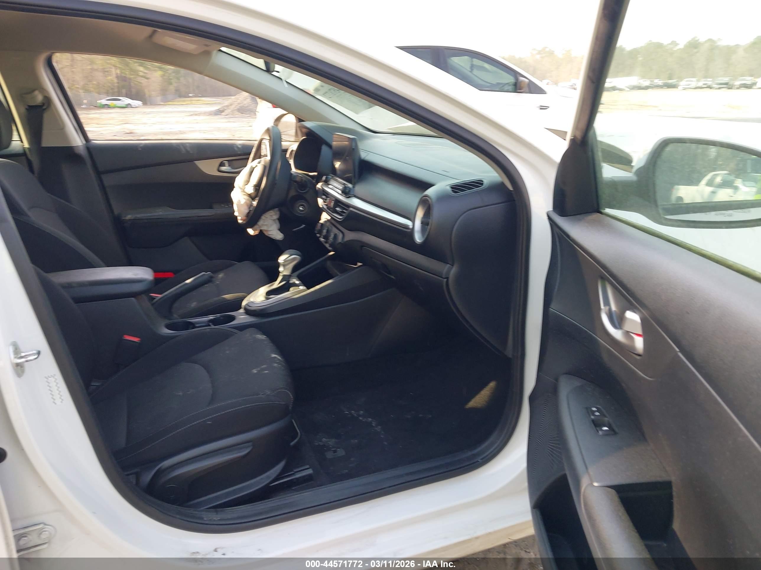 KIA FORTE image 5