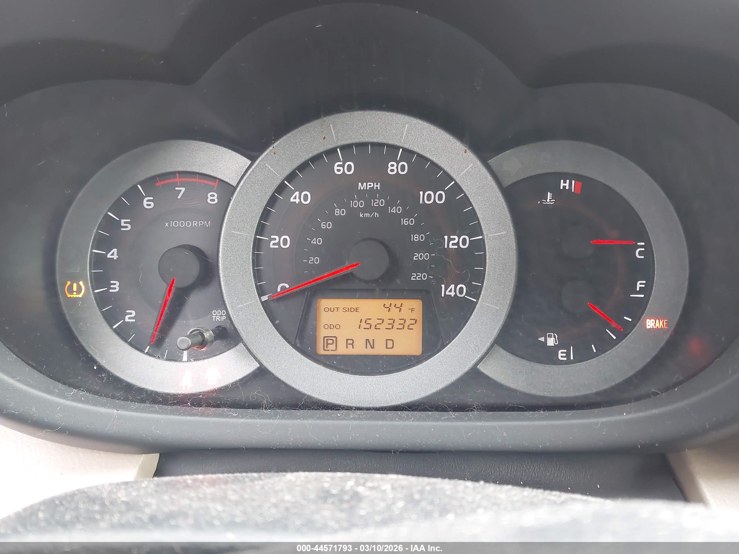 TOYOTA RAV4 image 7