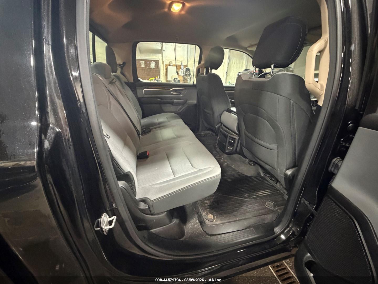 RAM 1500 image 8