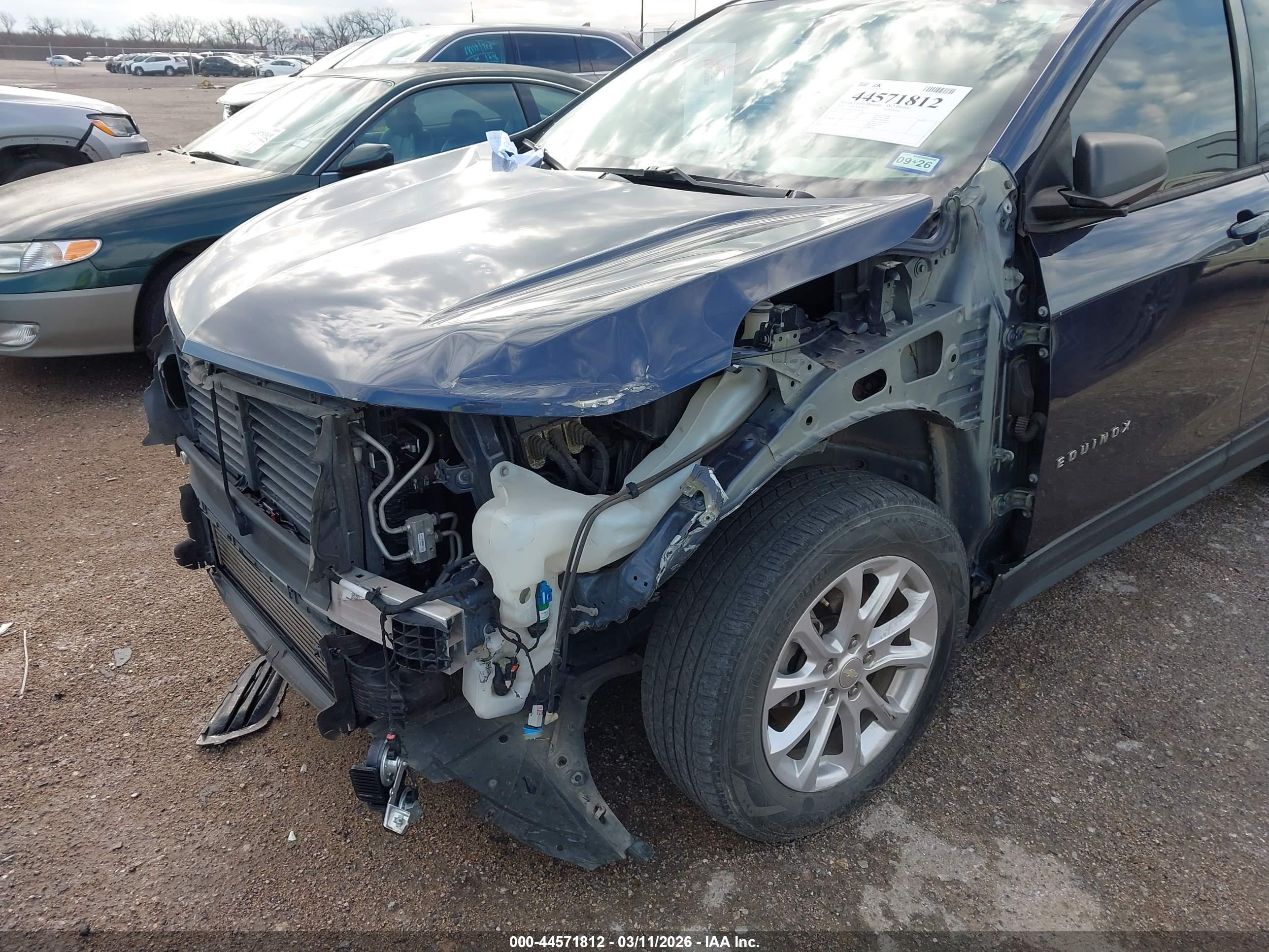 CHEVROLET EQUINOX image 6