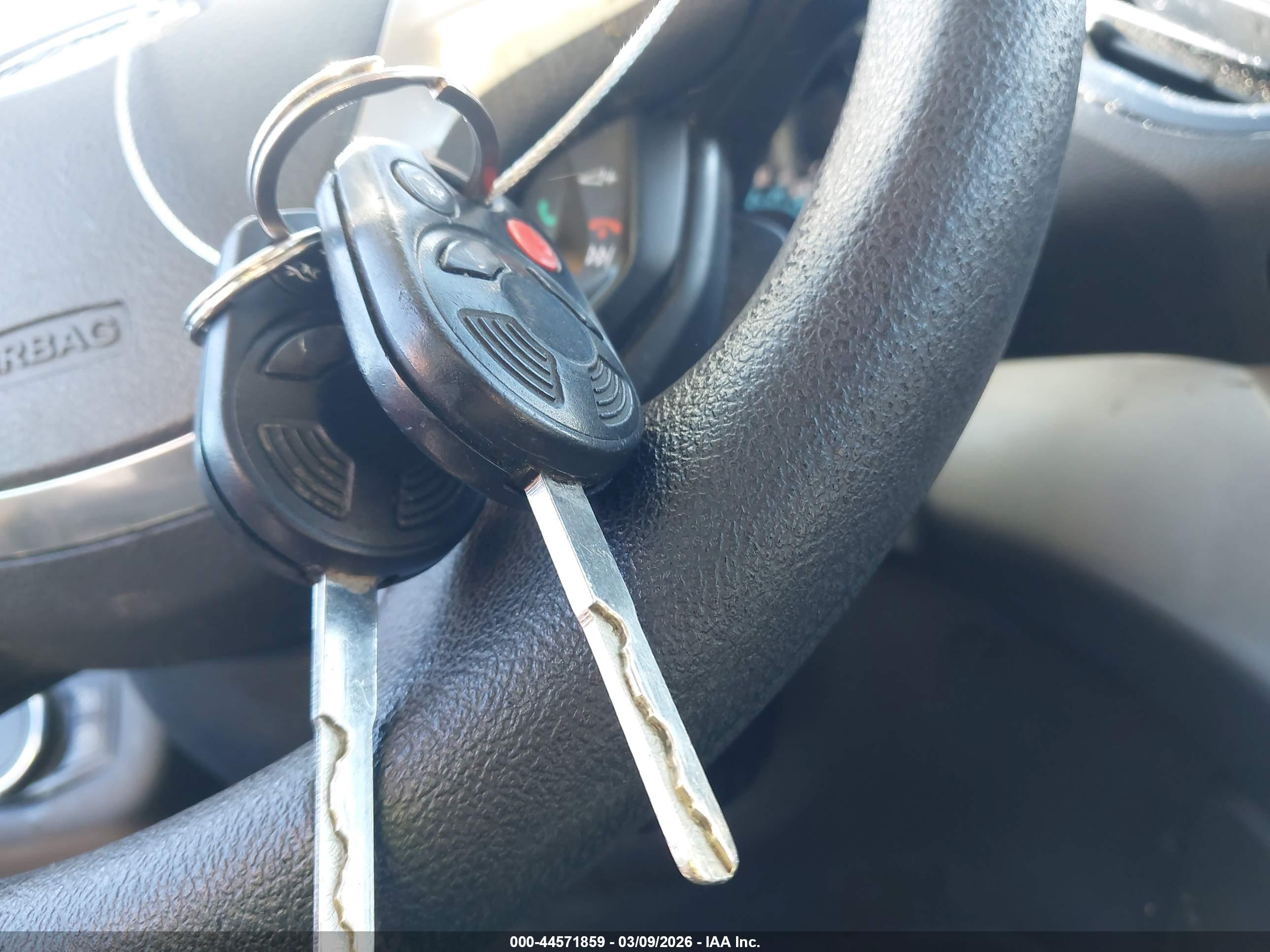 FORD ESCAPE image 11