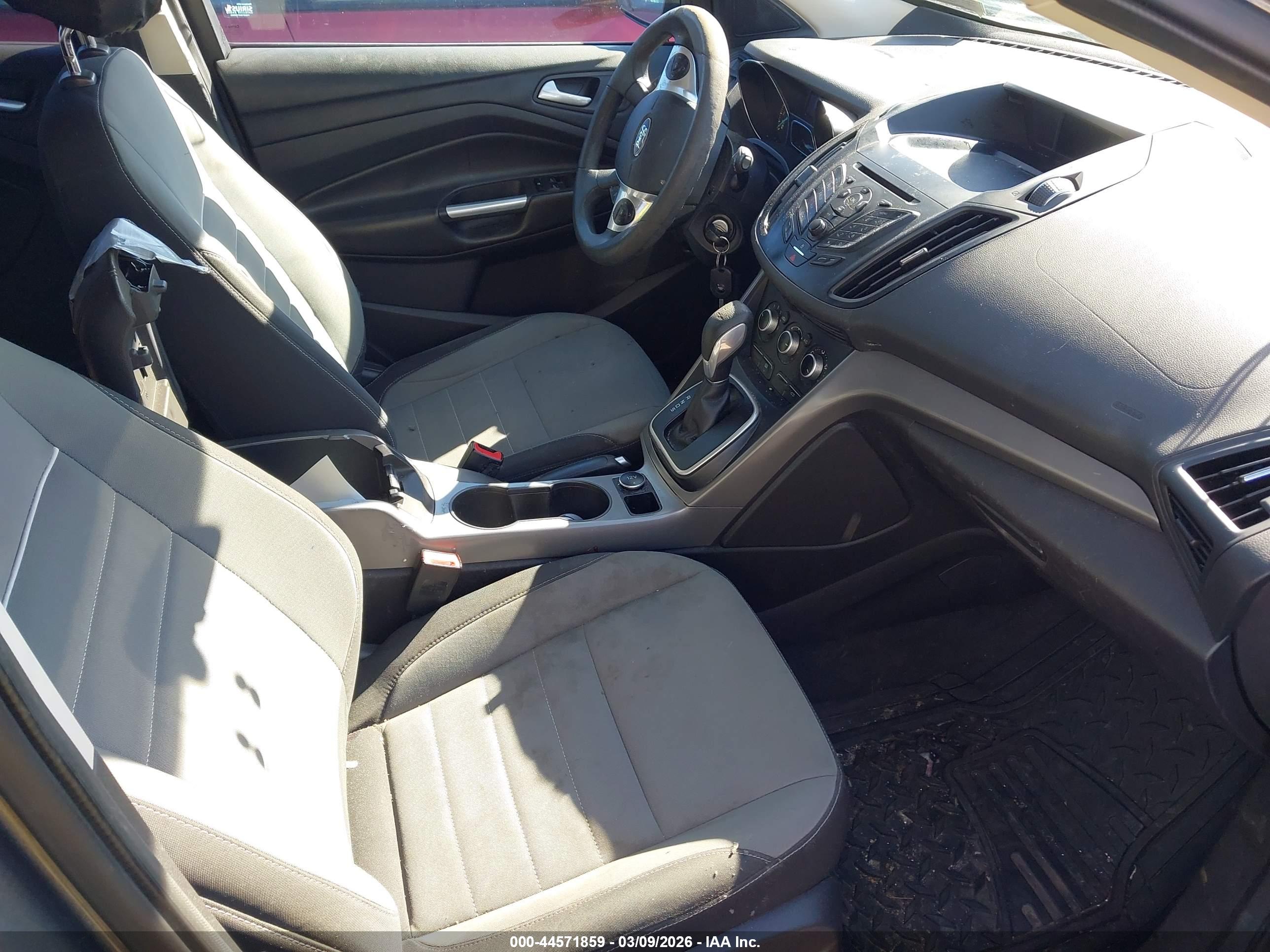 FORD ESCAPE image 5