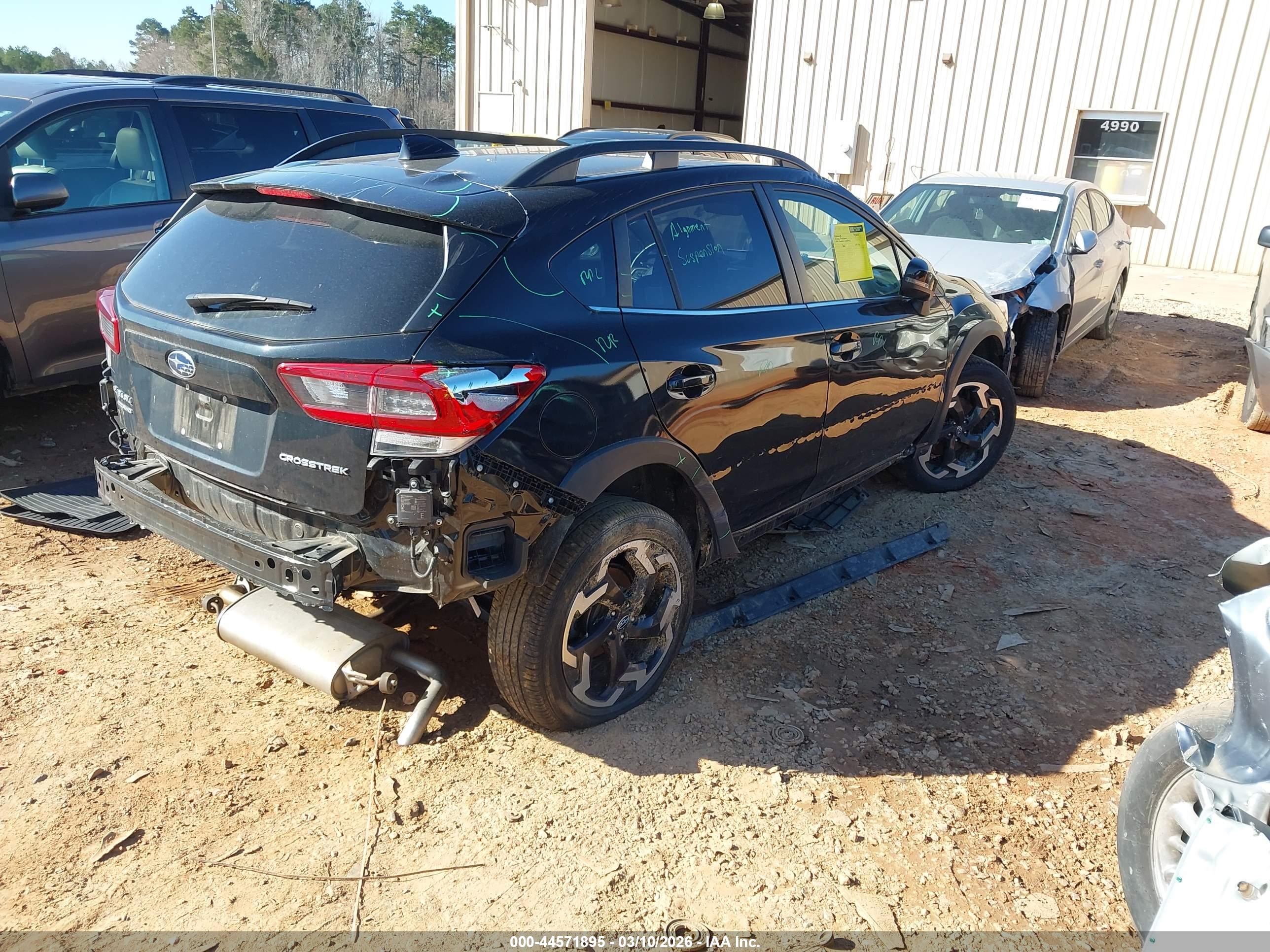 SUBARU CROSSTREK image 4