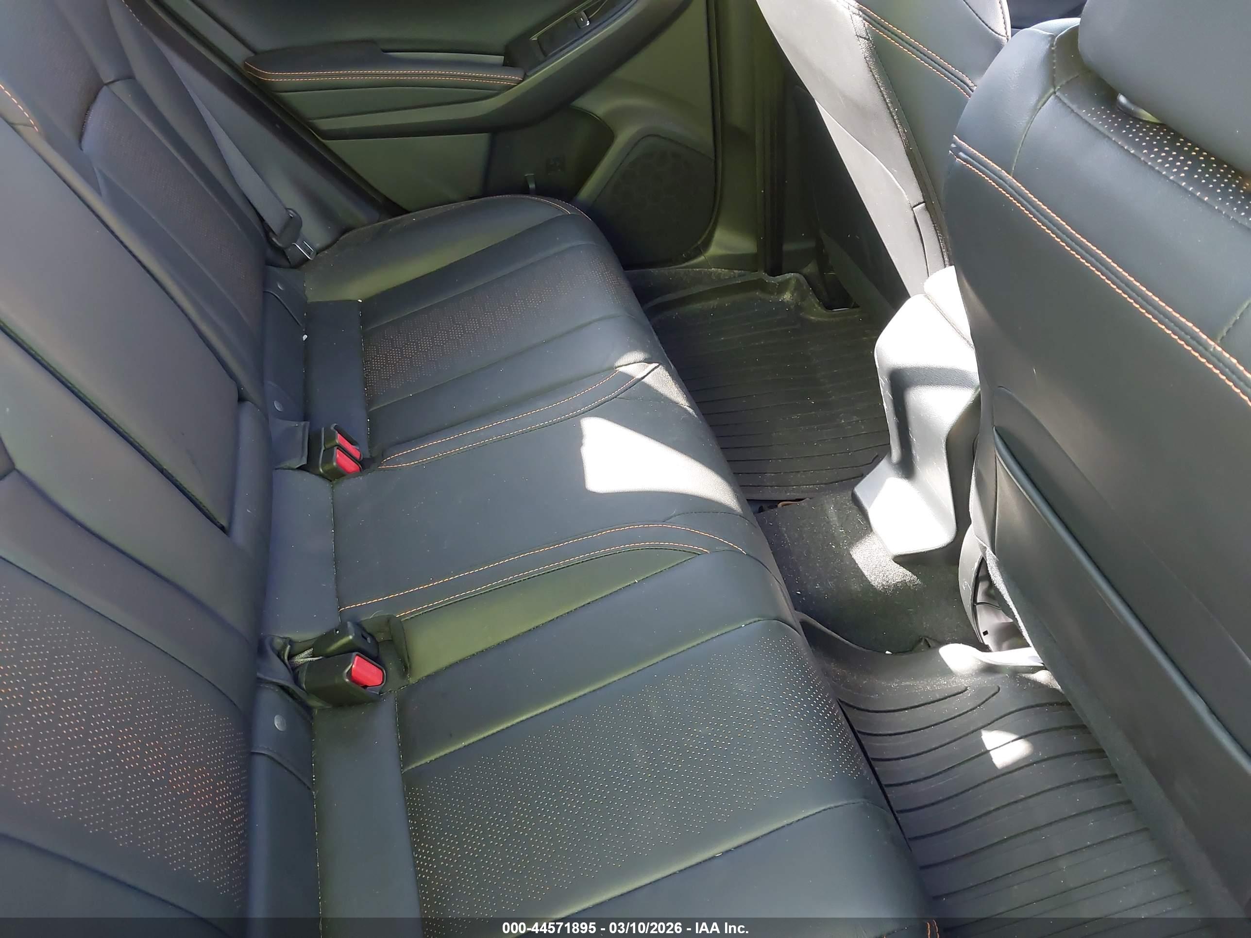 SUBARU CROSSTREK image 8
