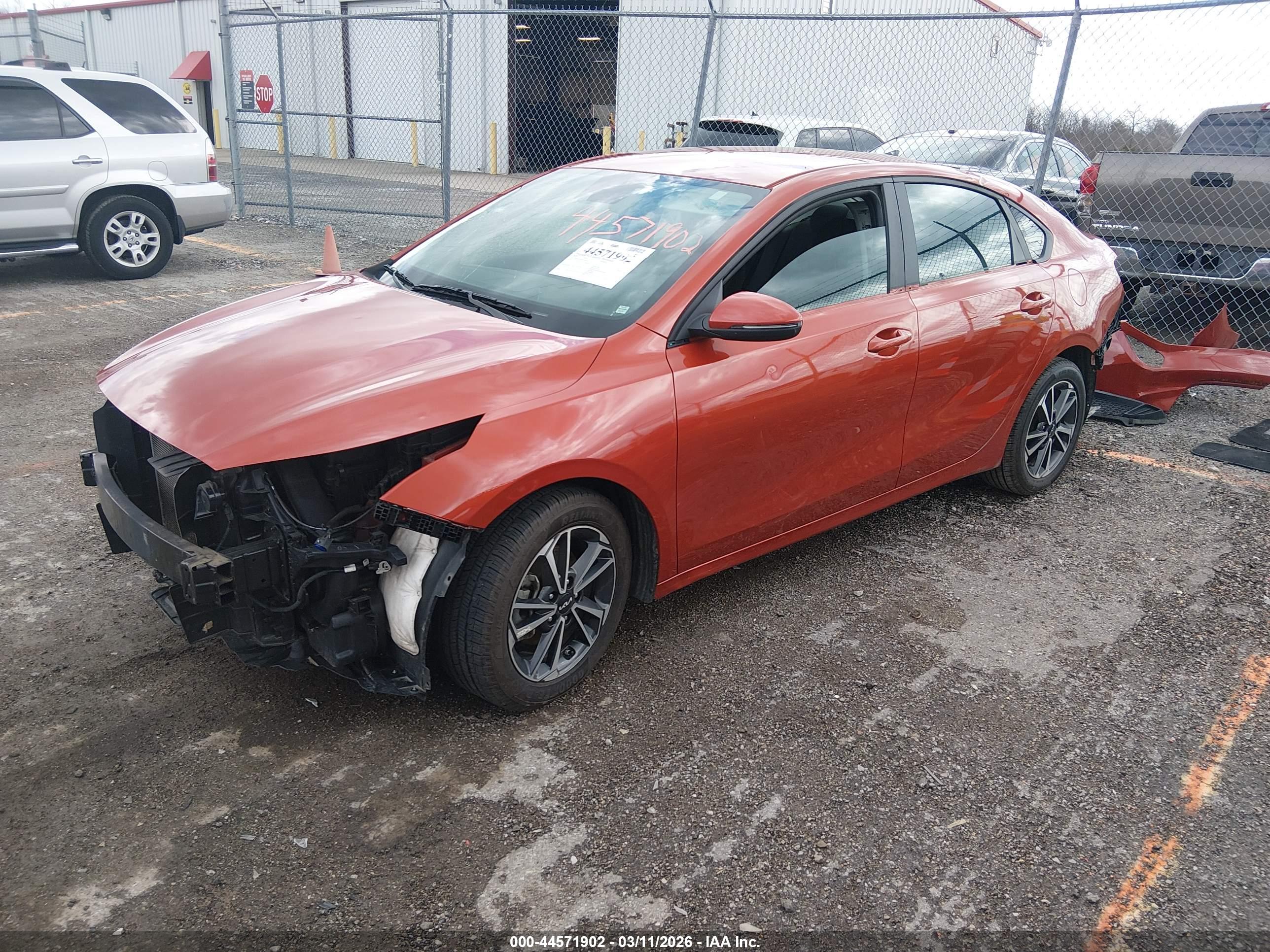 KIA FORTE image 2