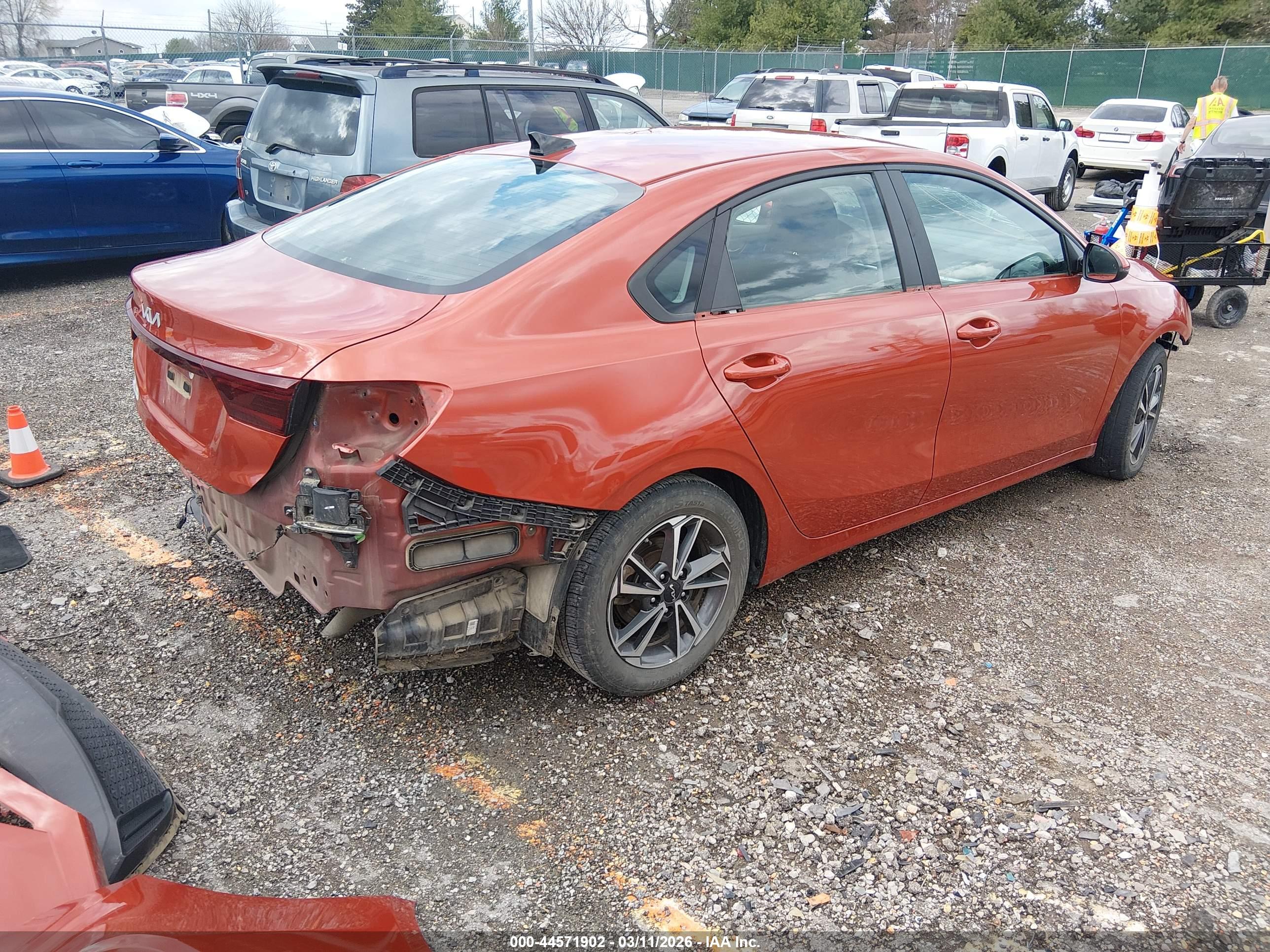 KIA FORTE image 4