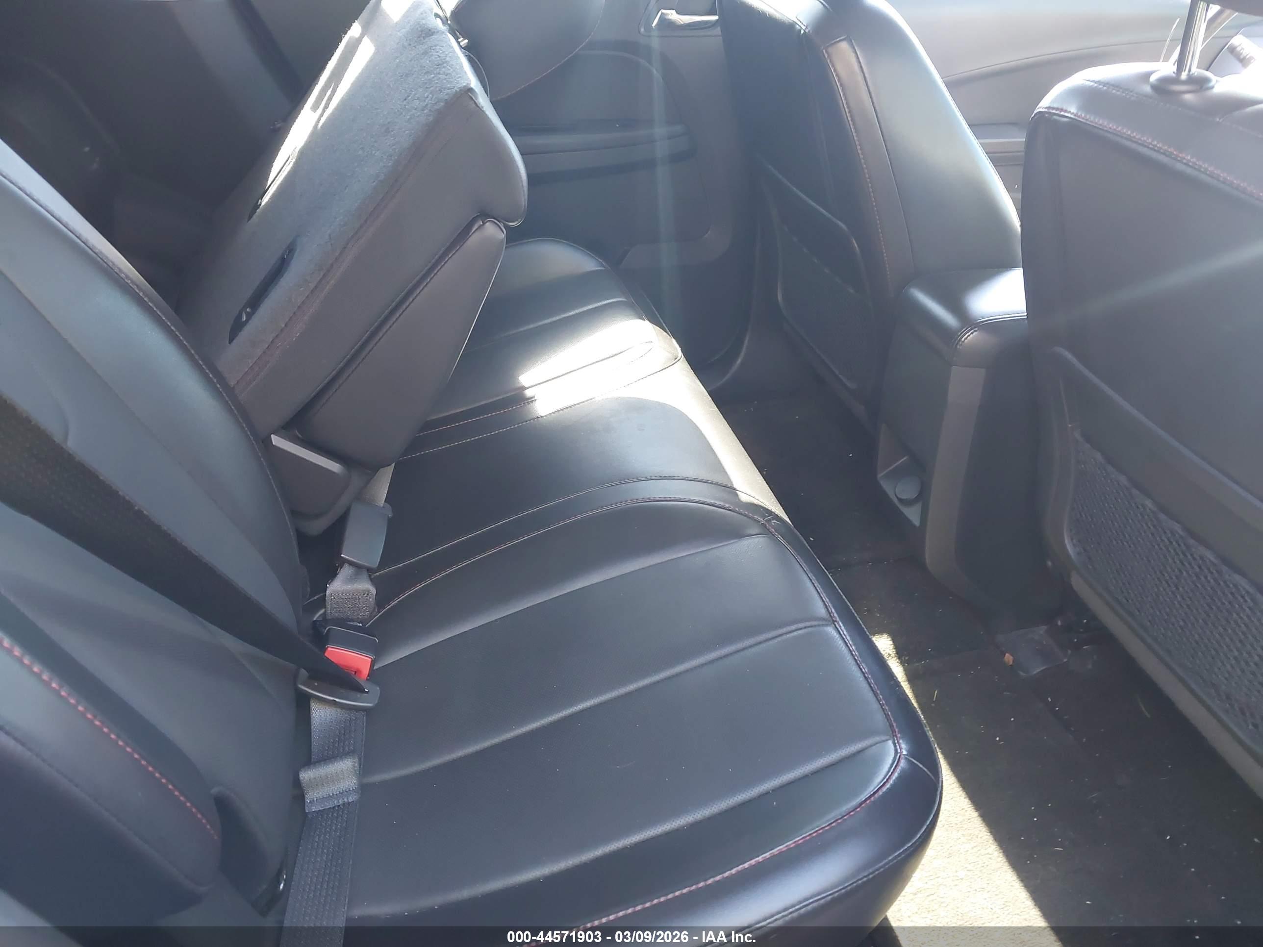 CHEVROLET EQUINOX image 8