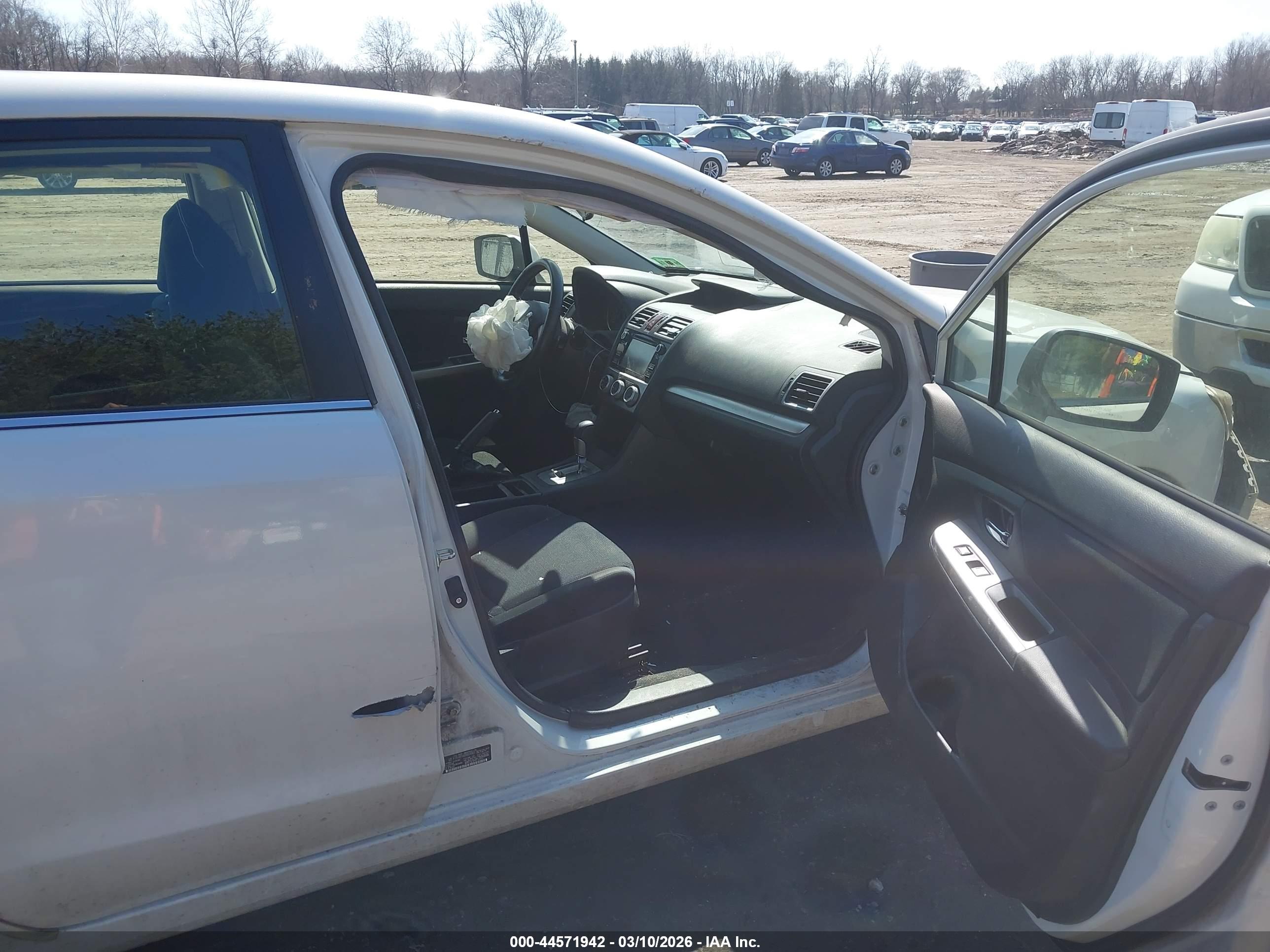 SUBARU IMPREZA image 5