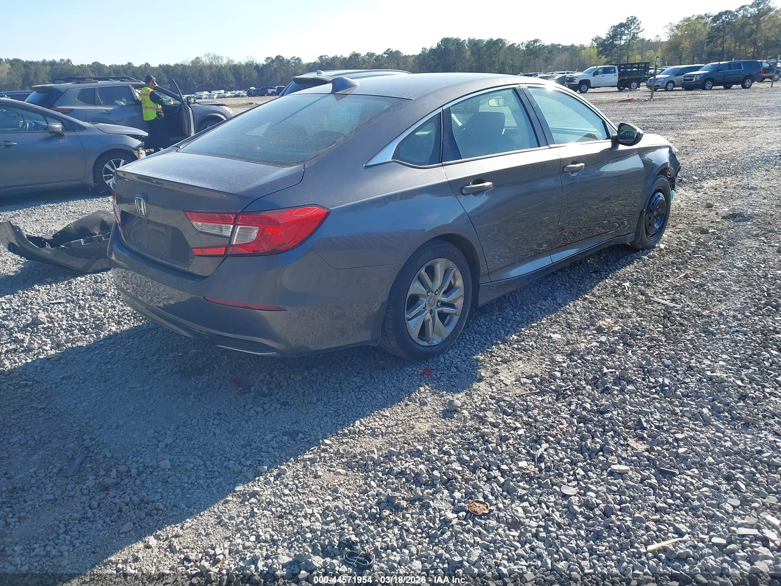 HONDA ACCORD image 4